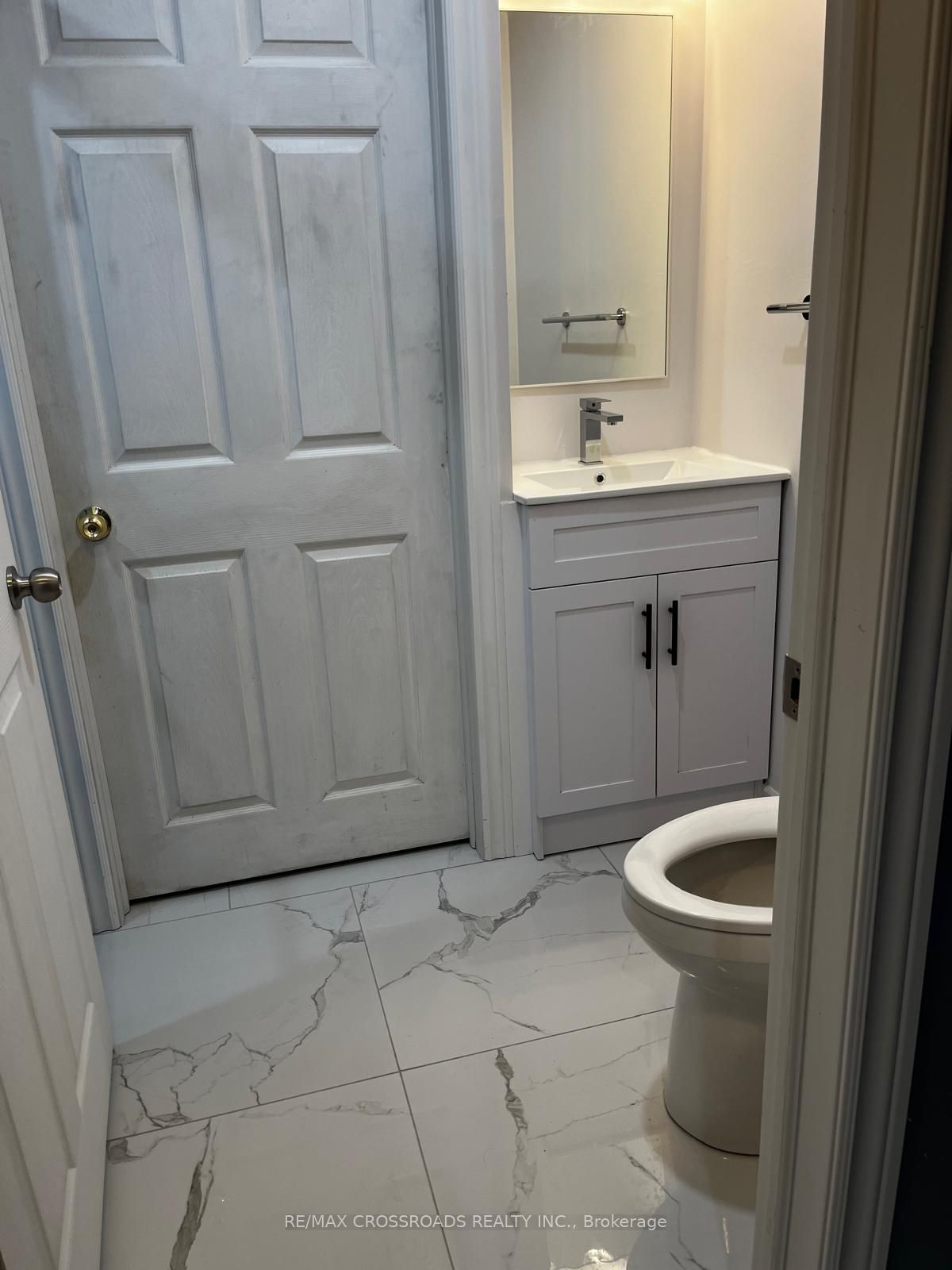 44 Romulus Basement Apartment Drive Property Photo 25