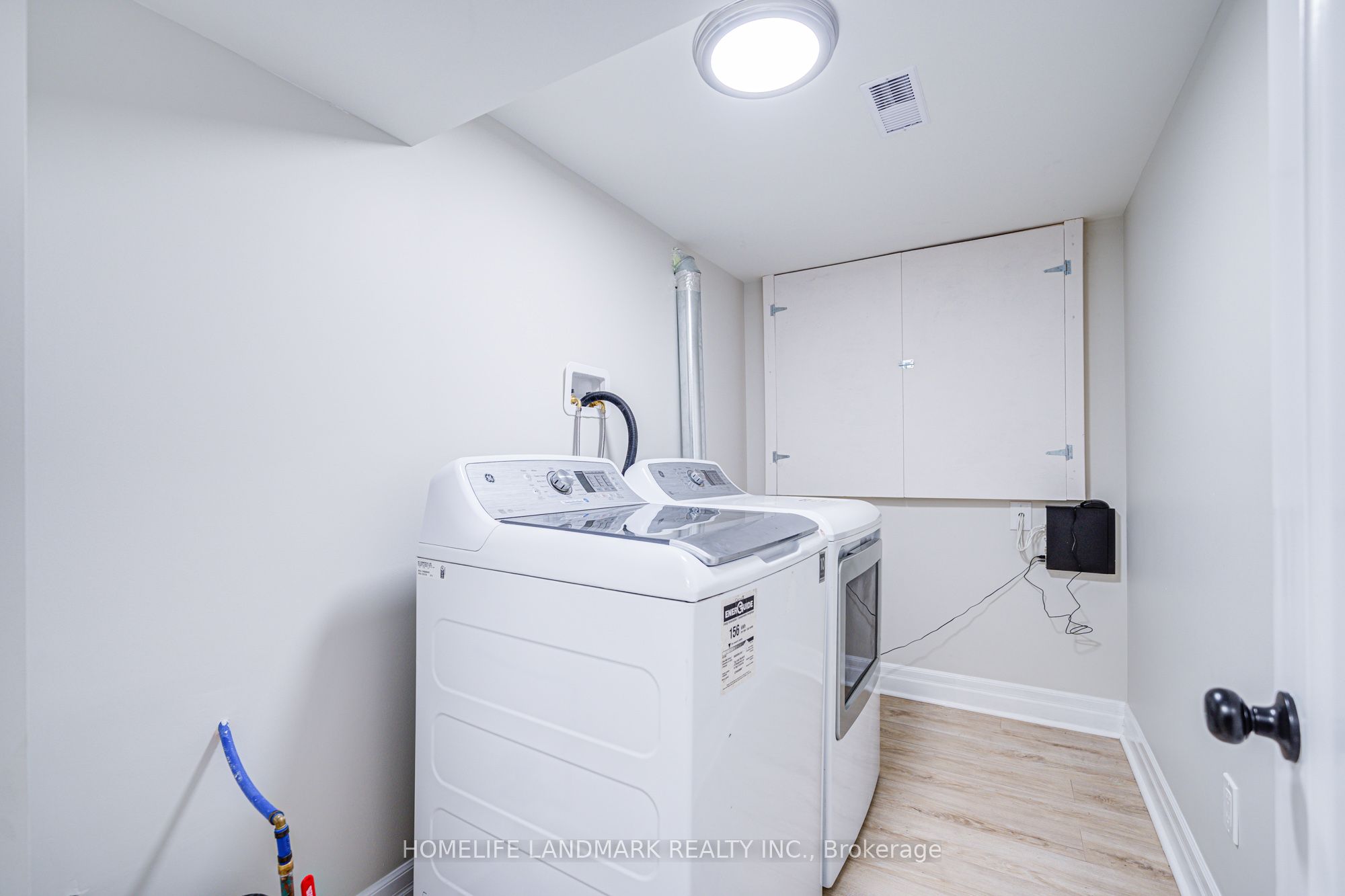 64 Laurel Avenue Property Photo 32