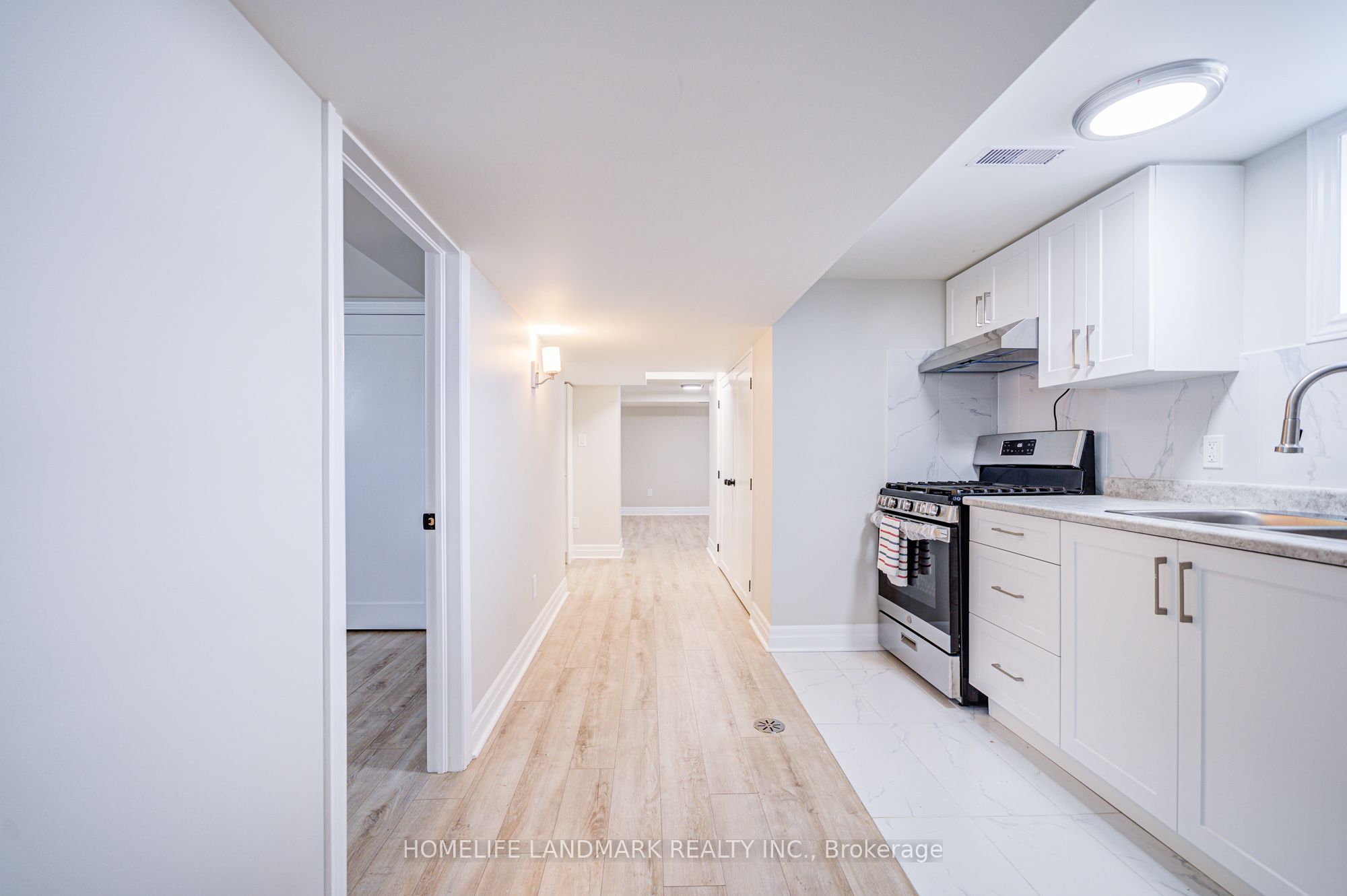 64 Laurel Avenue Property Photo 35
