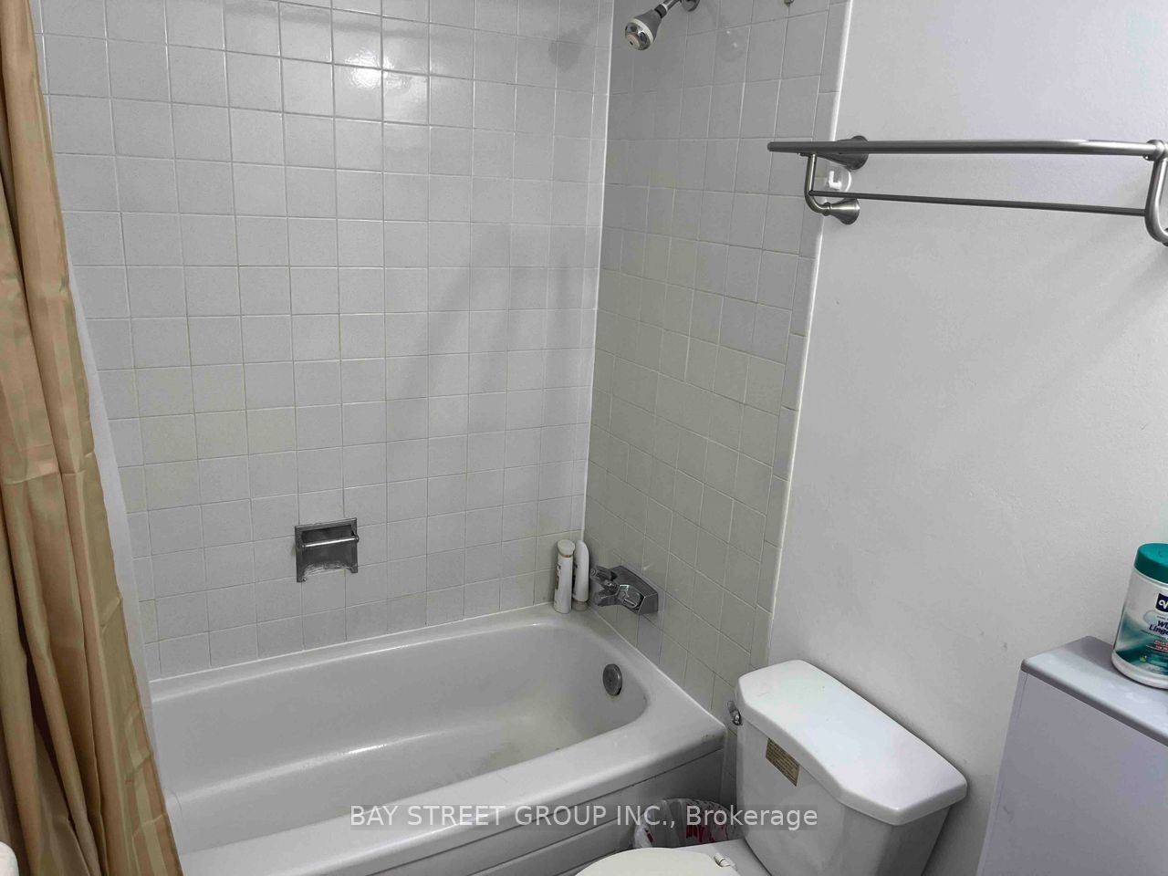 E13581864 Property Photo 9