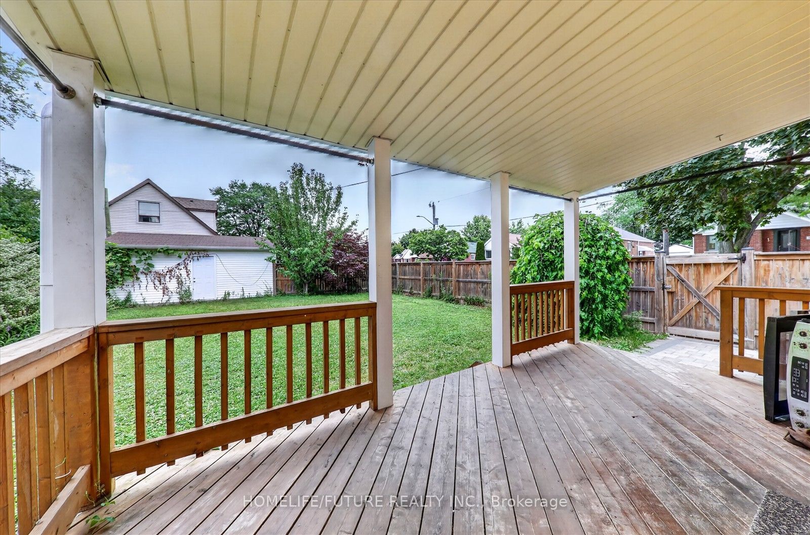 46 Stamford Square N Property Photo 35