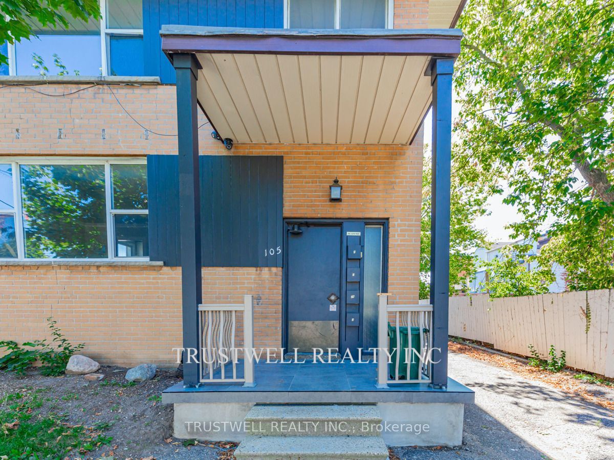 105 Mary Street E 3 Property Photo 1