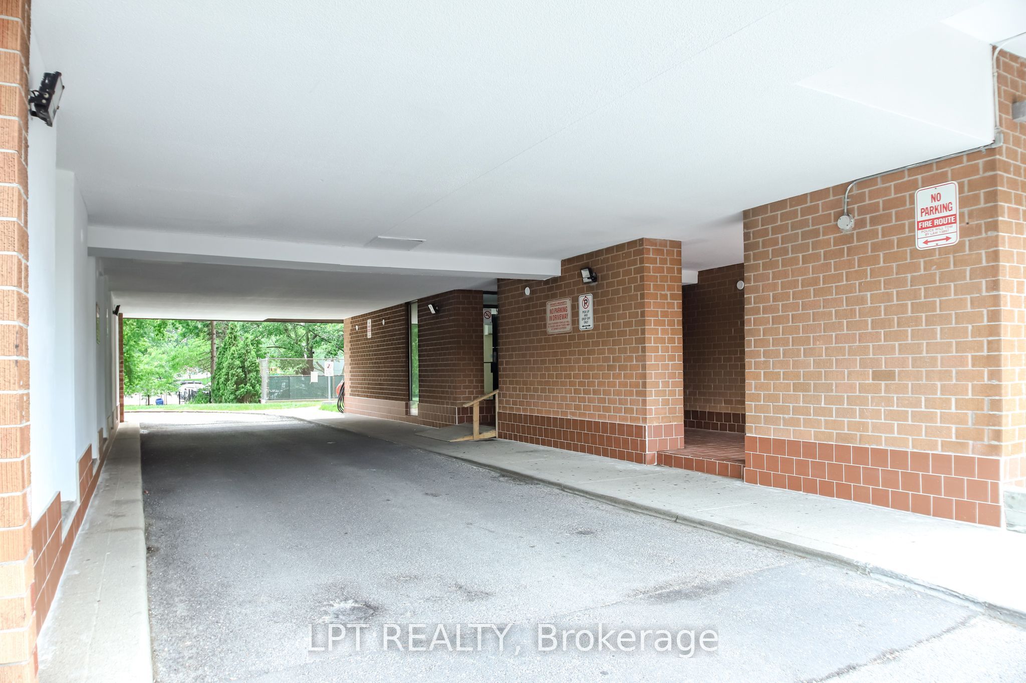 90 Ling Road 209 Property Photo 2
