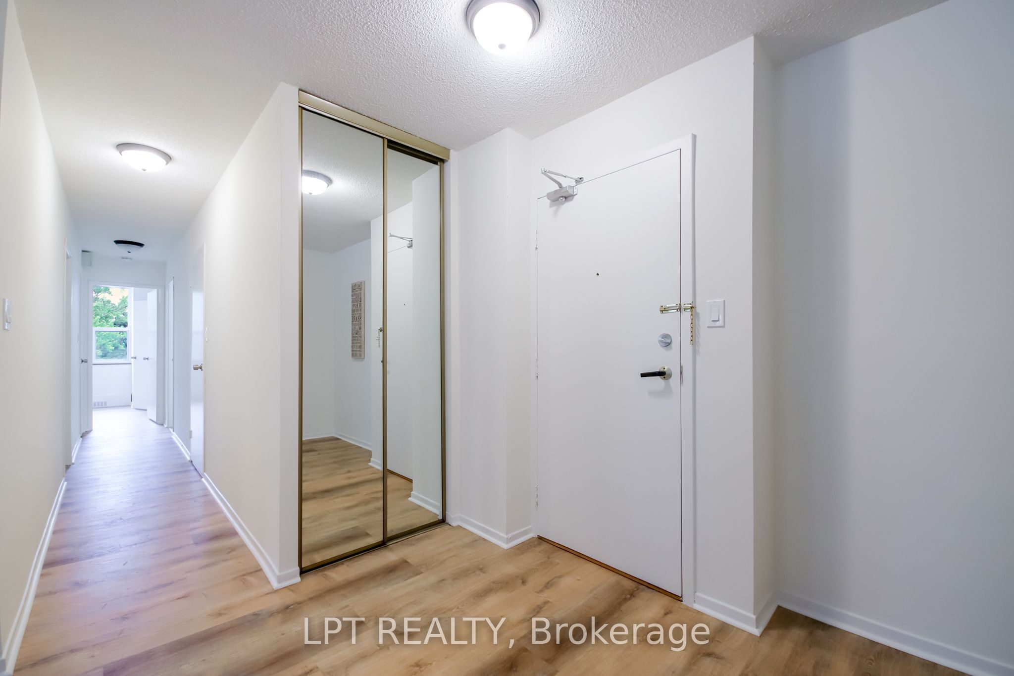 90 Ling Road 209 Property Photo 4