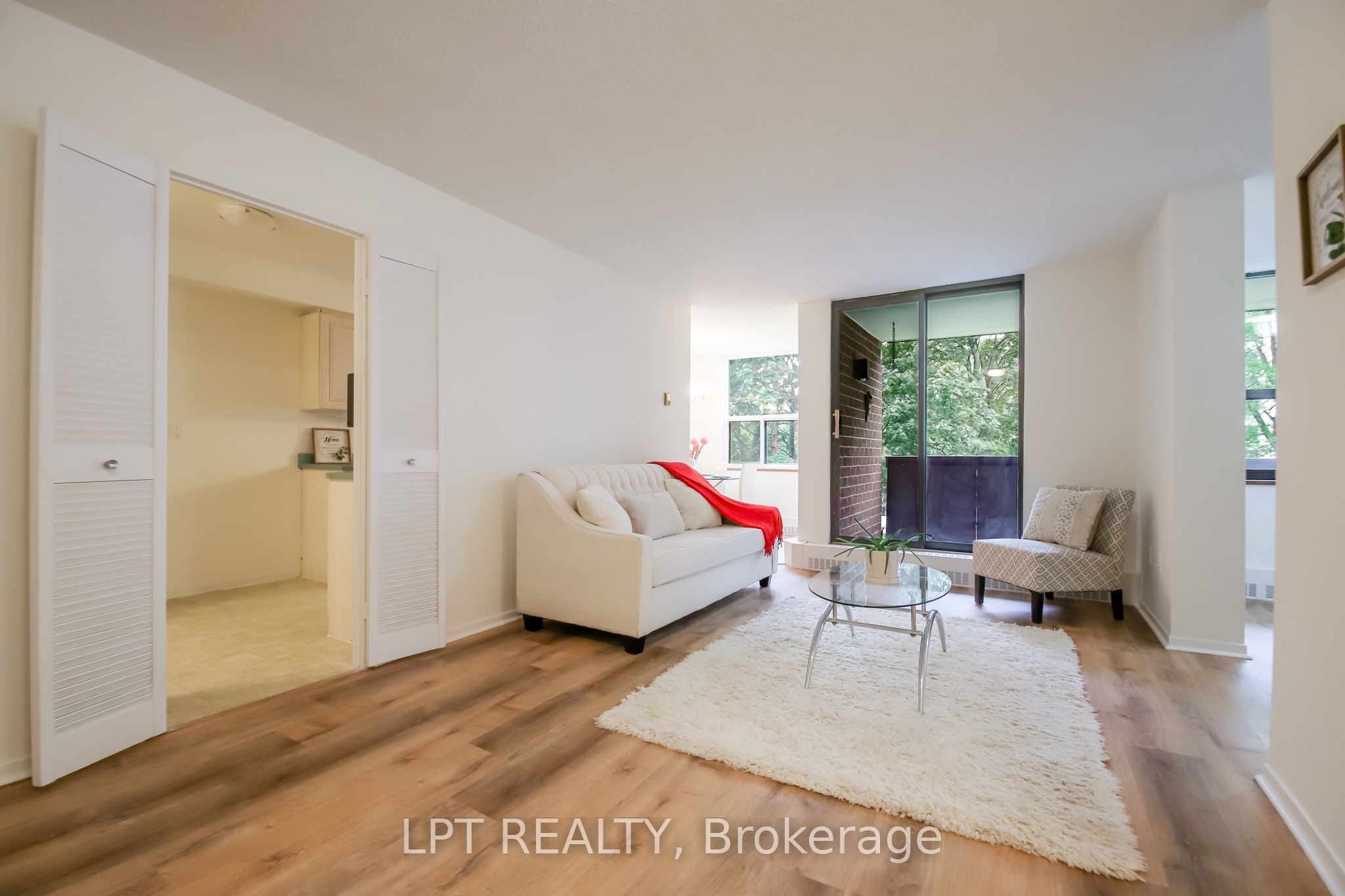 90 Ling Road 209 Property Photo 5