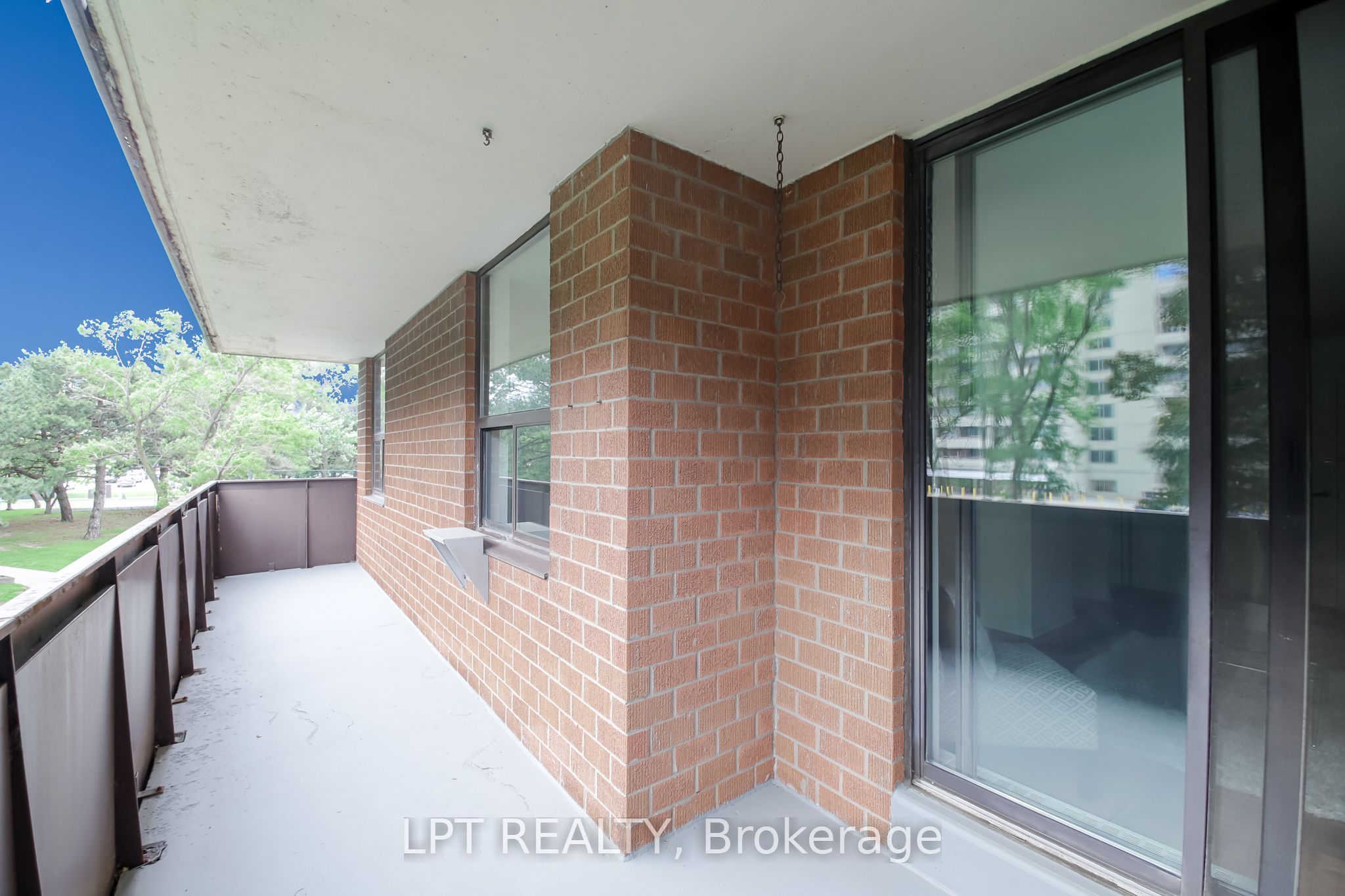 90 Ling Road 209 Property Photo 39