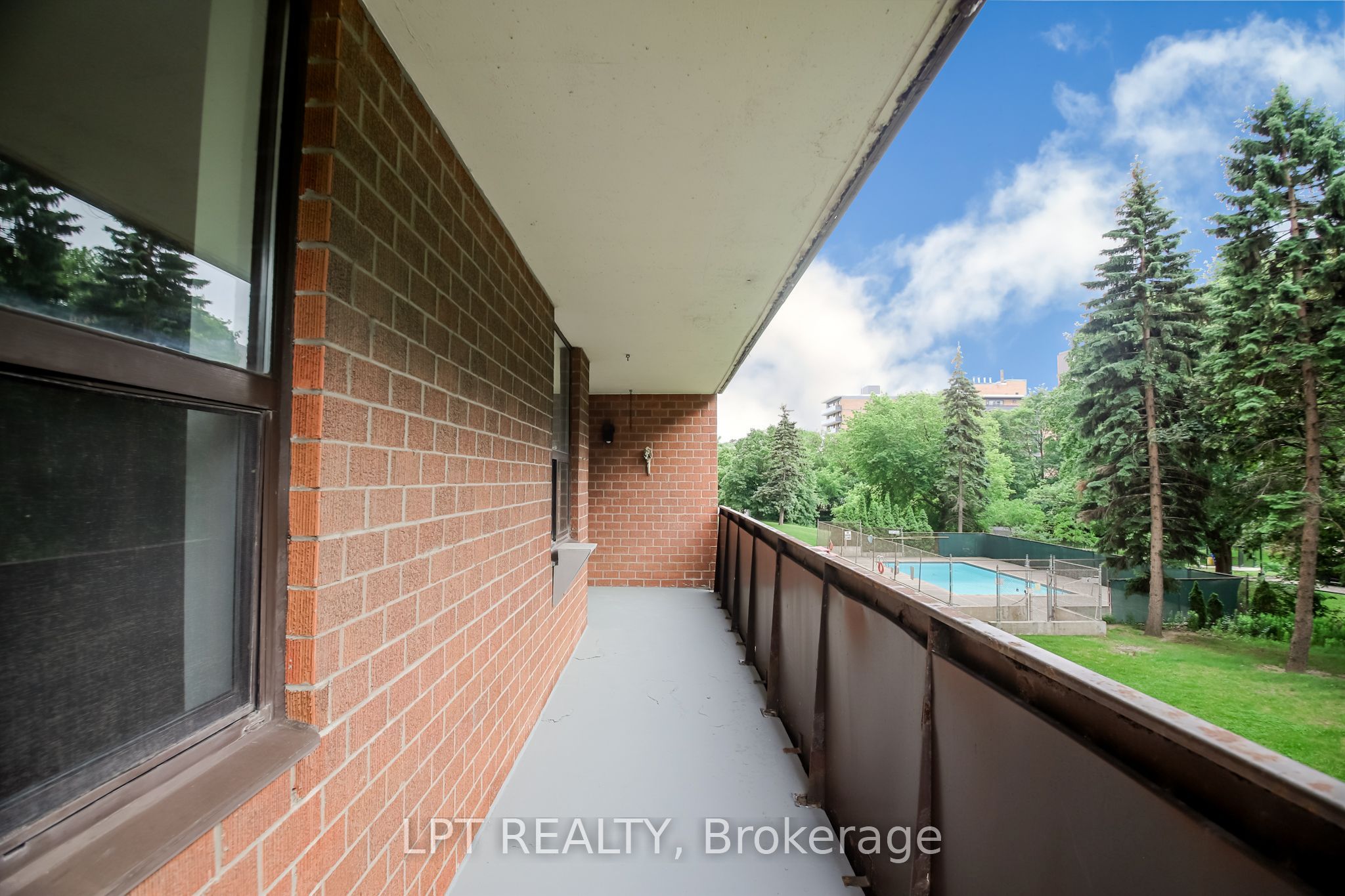 90 Ling Road 209 Property Photo 40