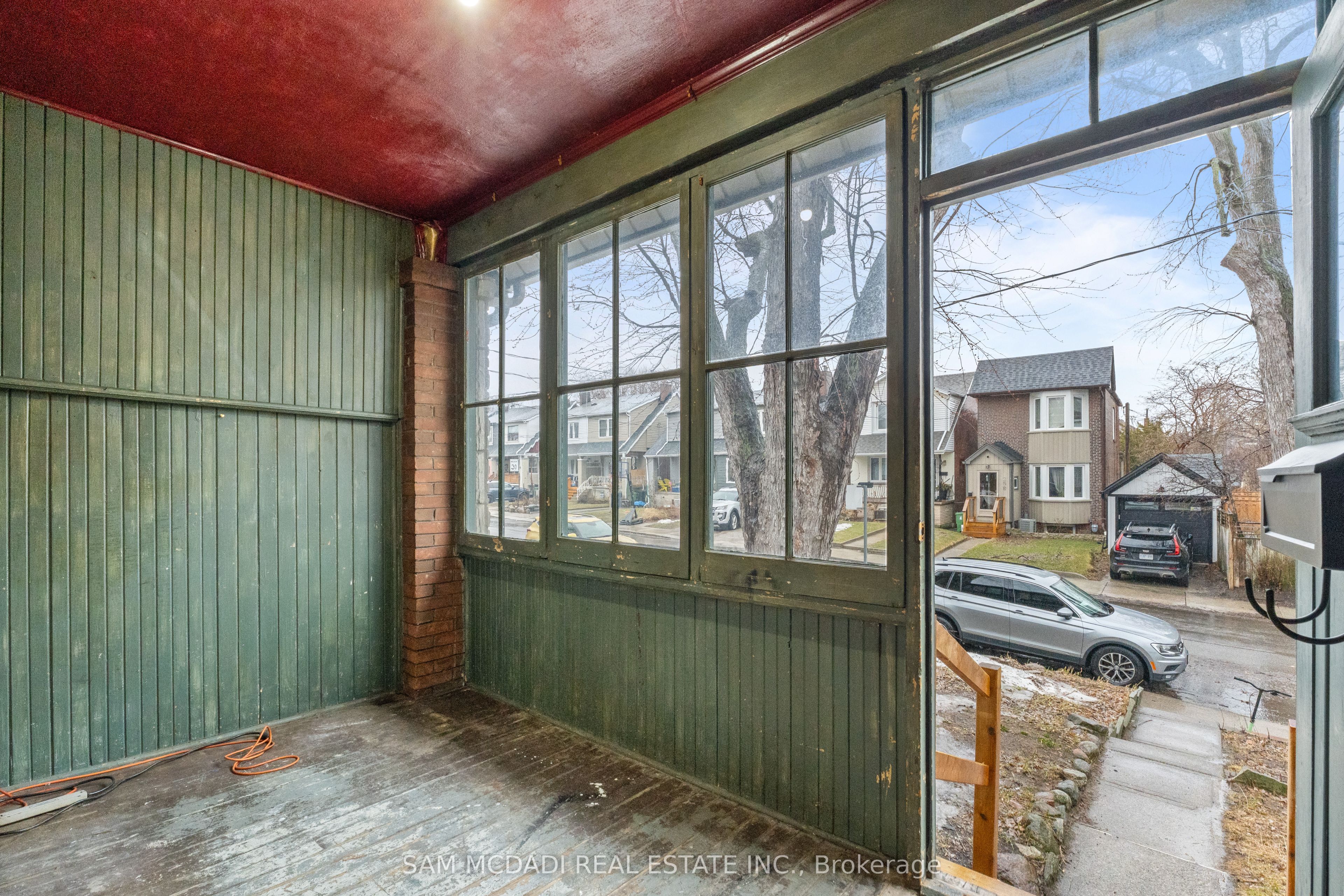 259 Milverton Boulevard Property Photo 5