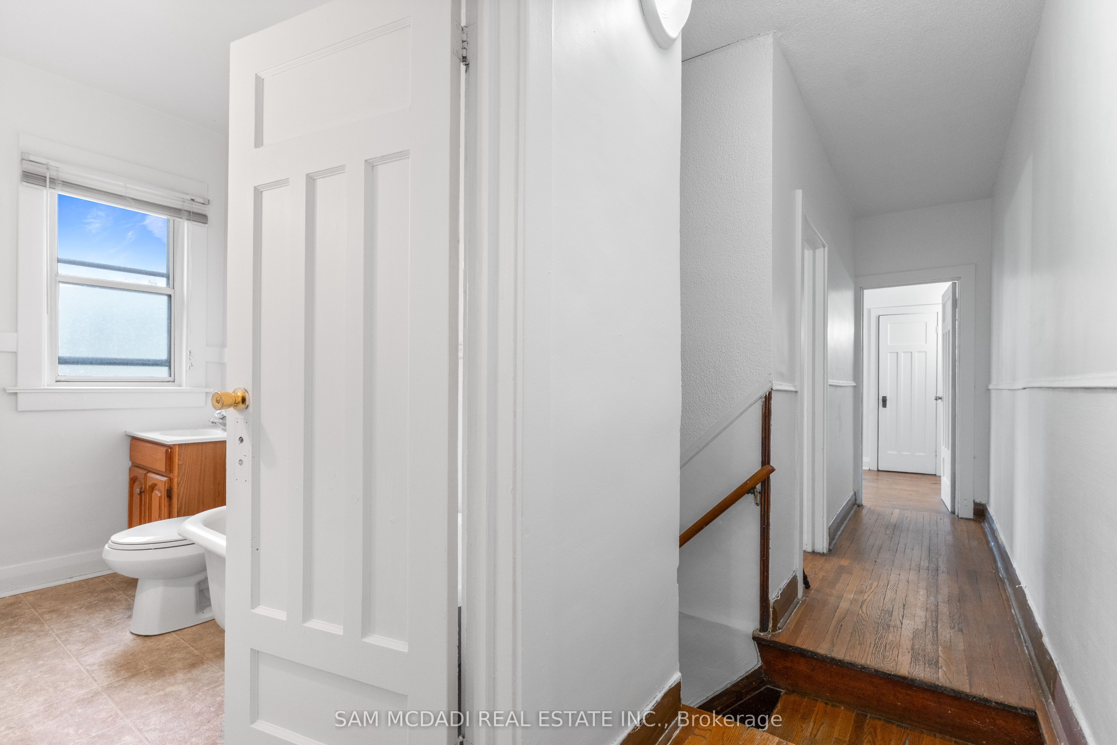 259 Milverton Boulevard Property Photo 14