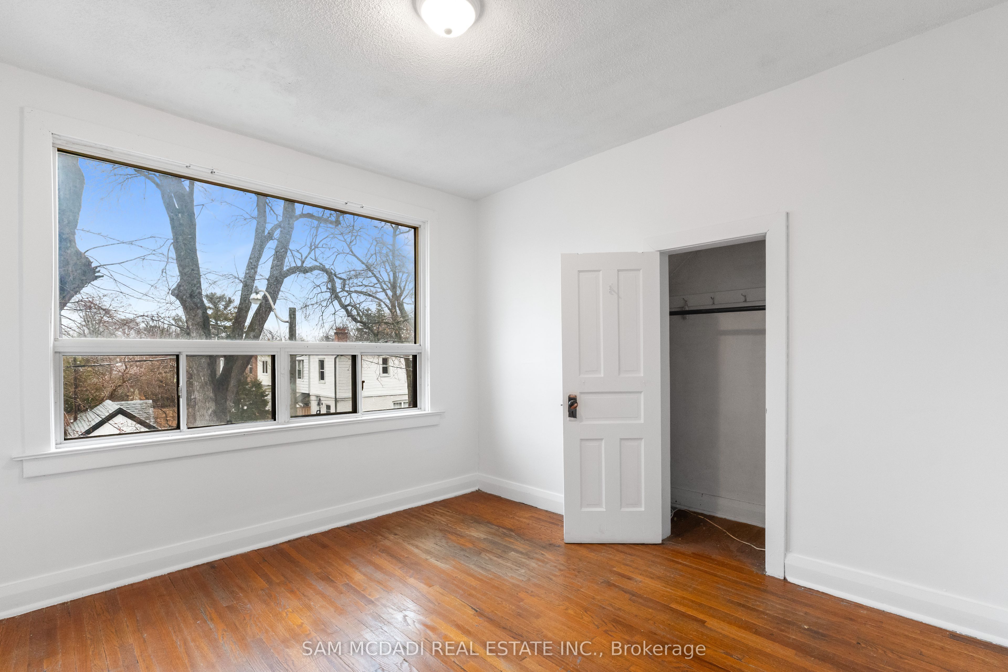 259 Milverton Boulevard Property Photo 16