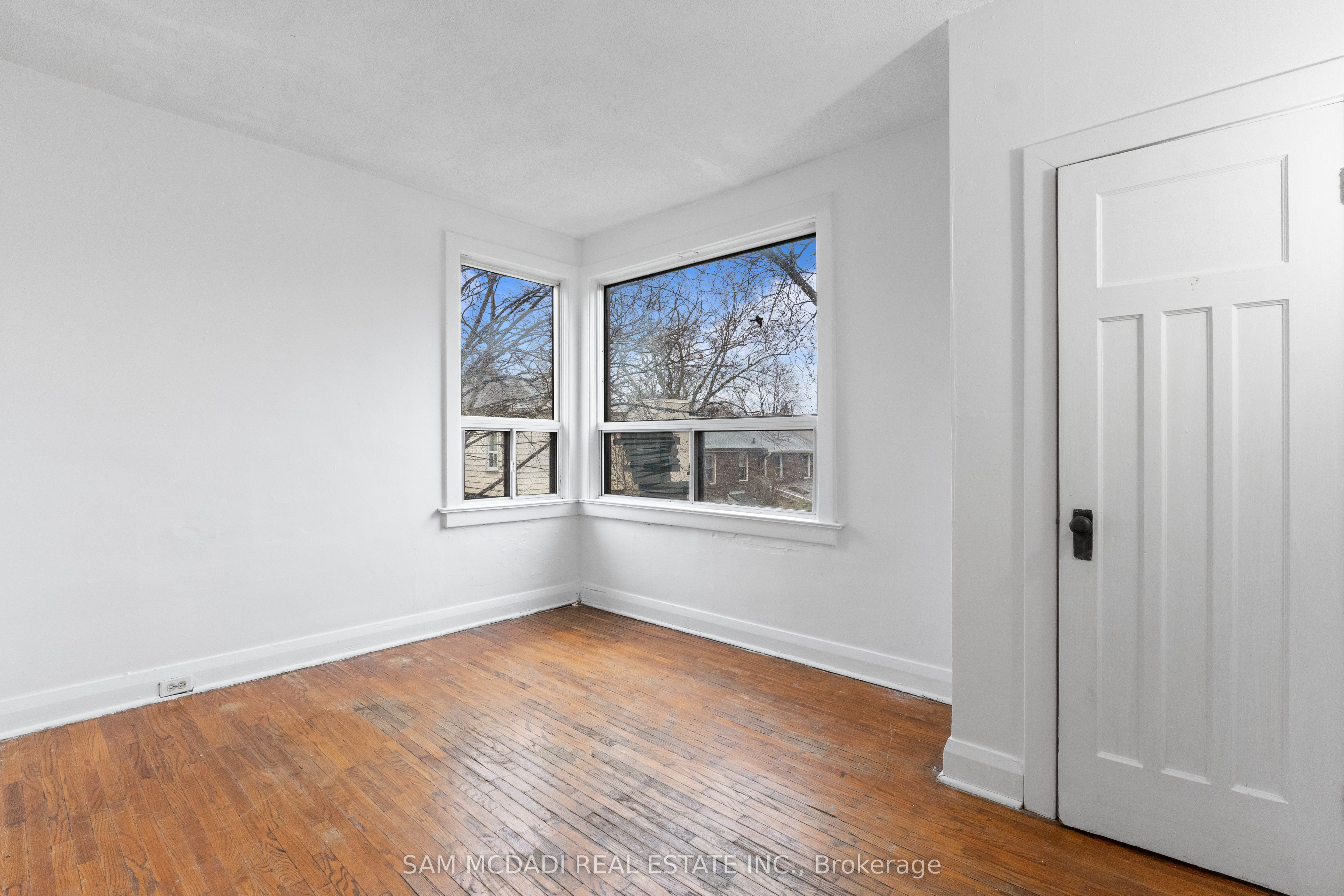 259 Milverton Boulevard Property Photo 20