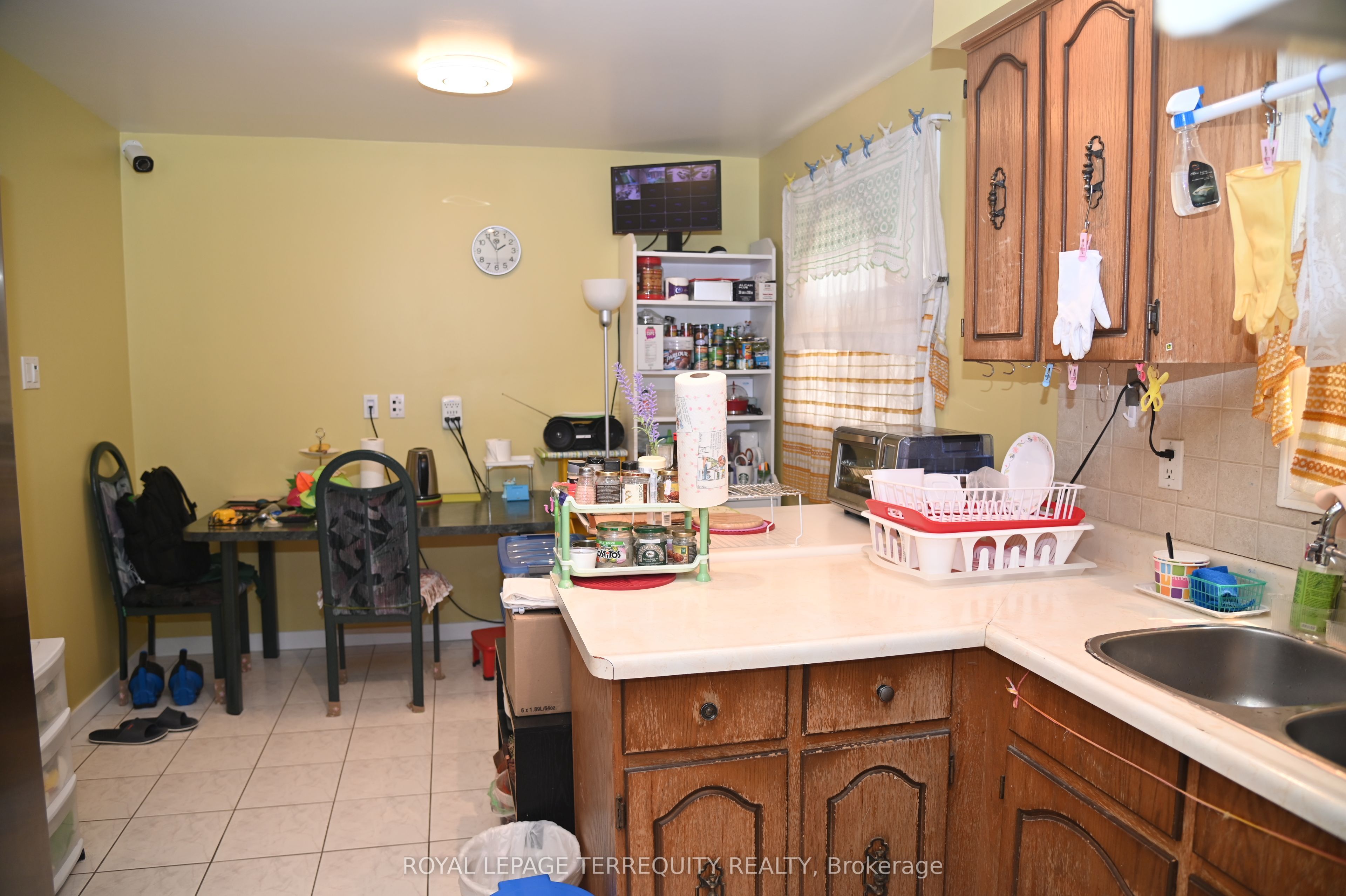 22 White Heather Boulevard Property Photo 8