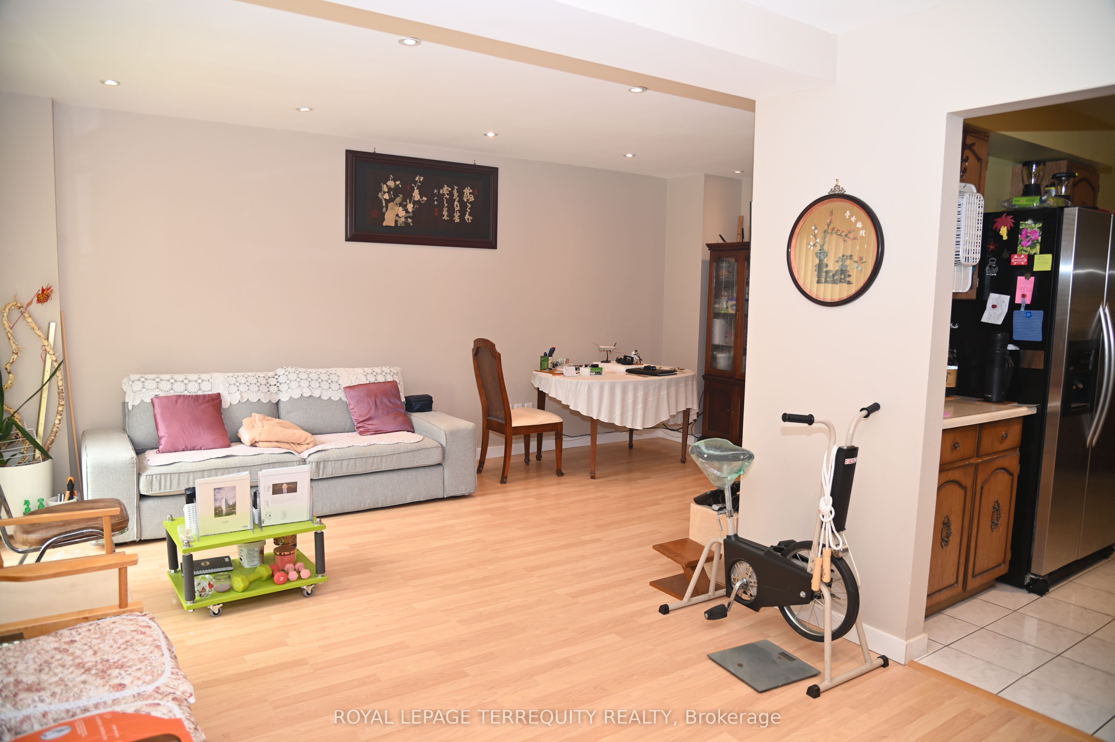 22 White Heather Boulevard Property Photo 11