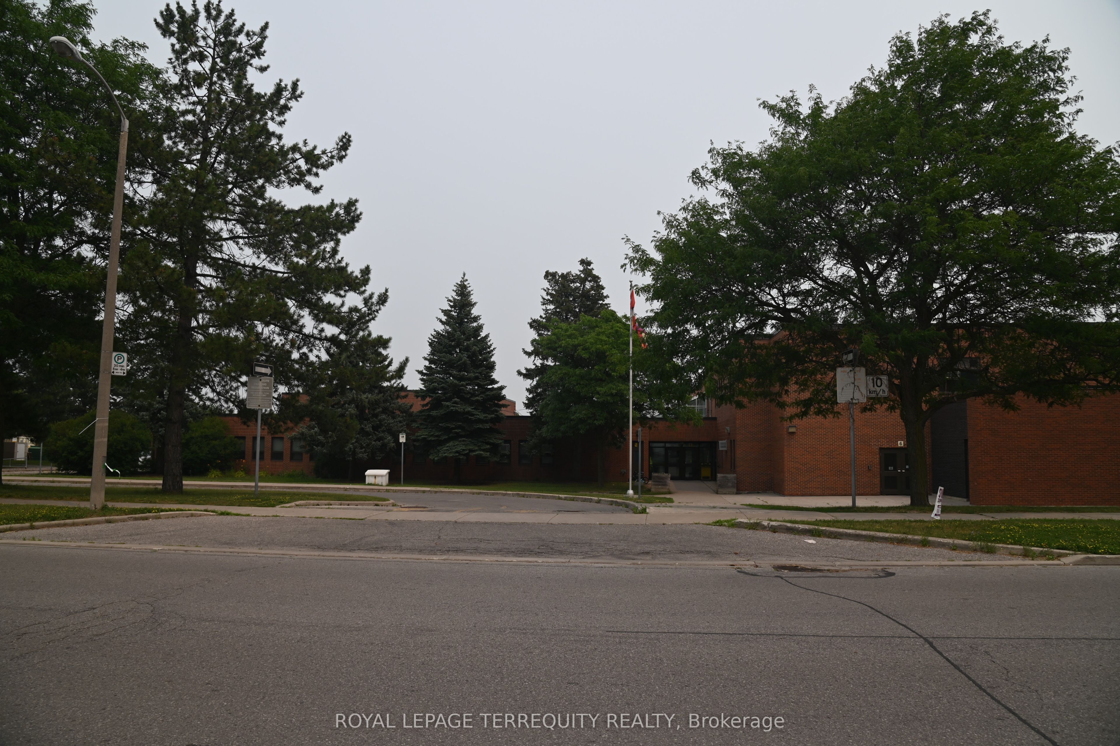 22 White Heather Boulevard Property Photo 23