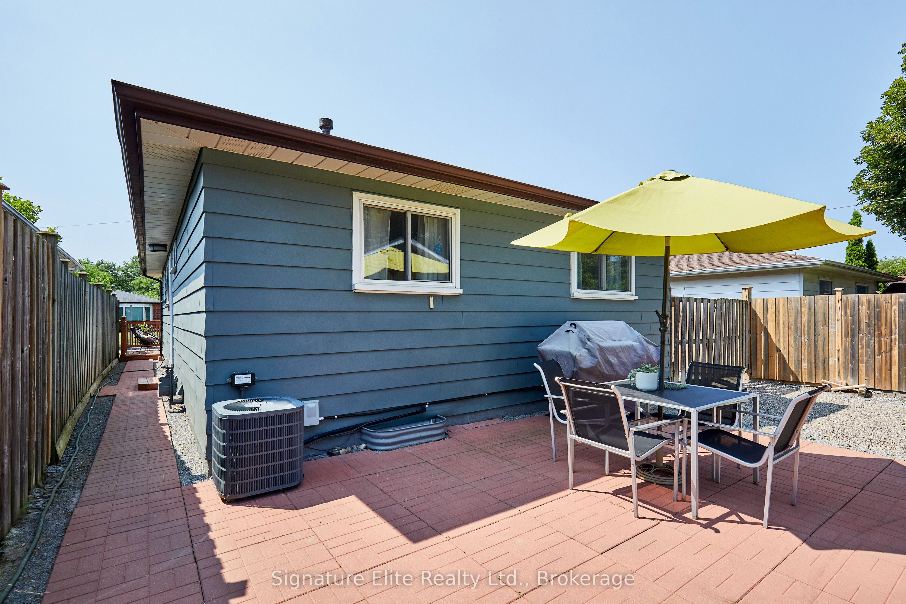 316 Burrows Hall Boulevard Property Photo 18