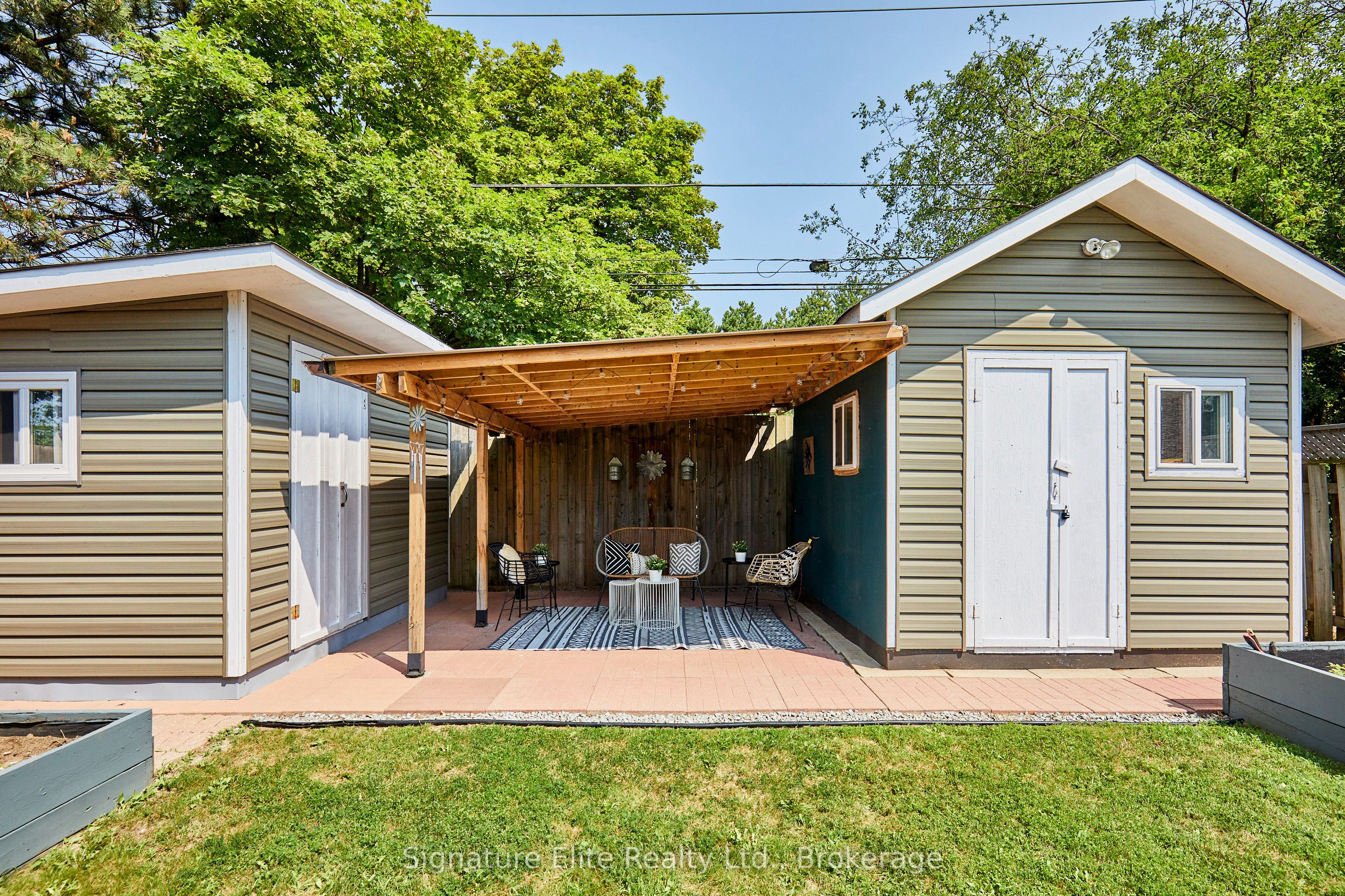 316 Burrows Hall Boulevard Property Photo 20