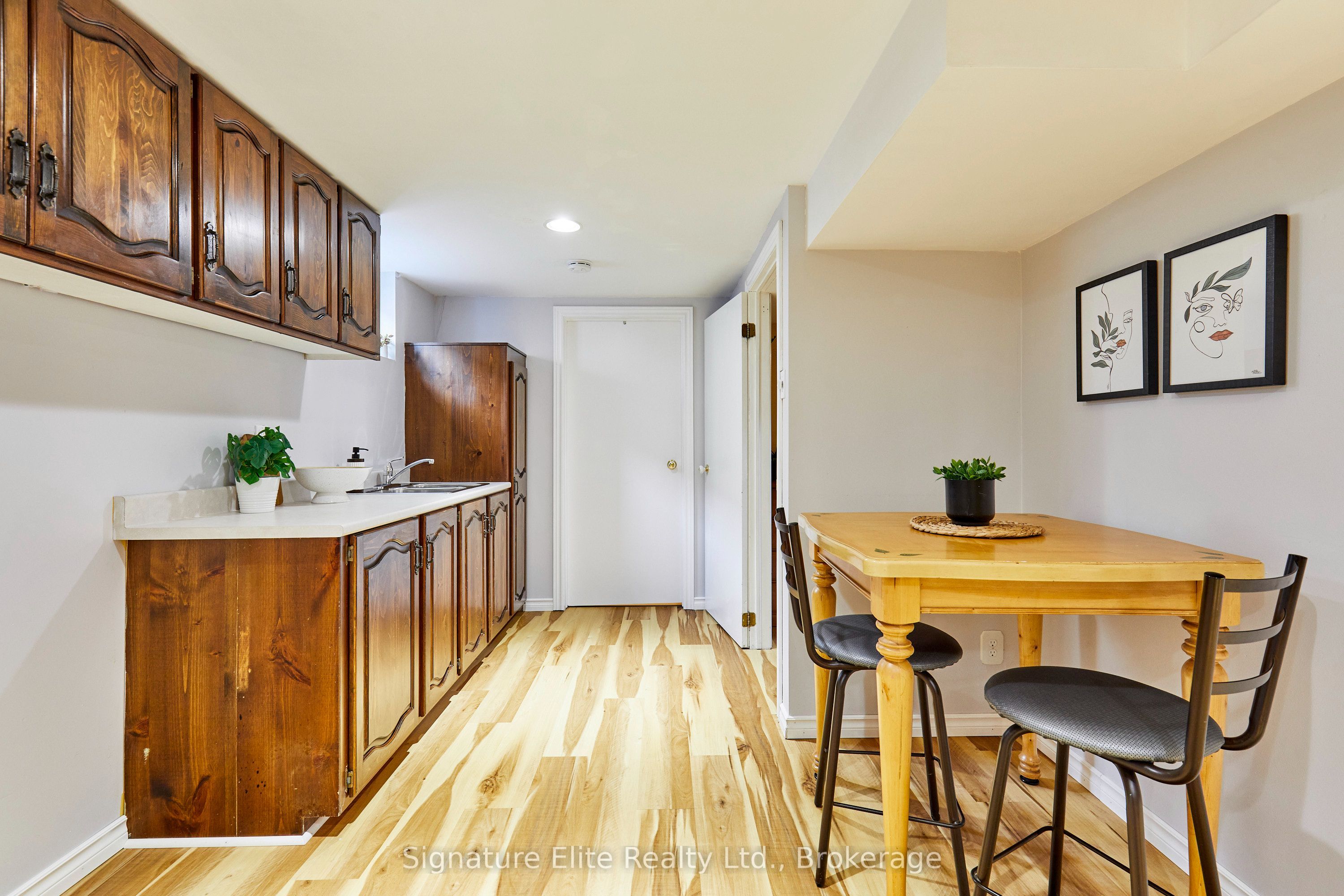316 Burrows Hall Boulevard Property Photo 36