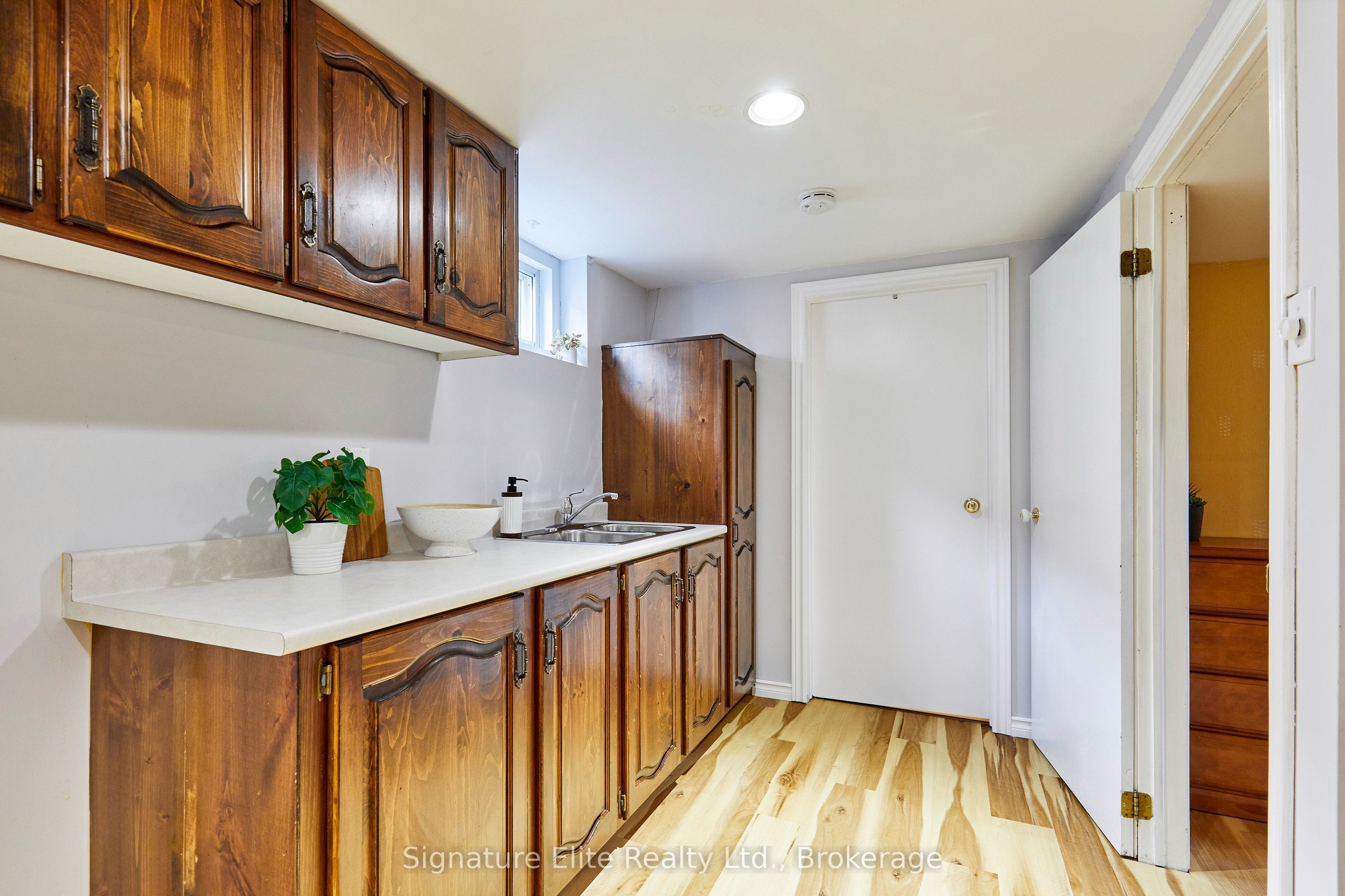 316 Burrows Hall Boulevard Property Photo 37