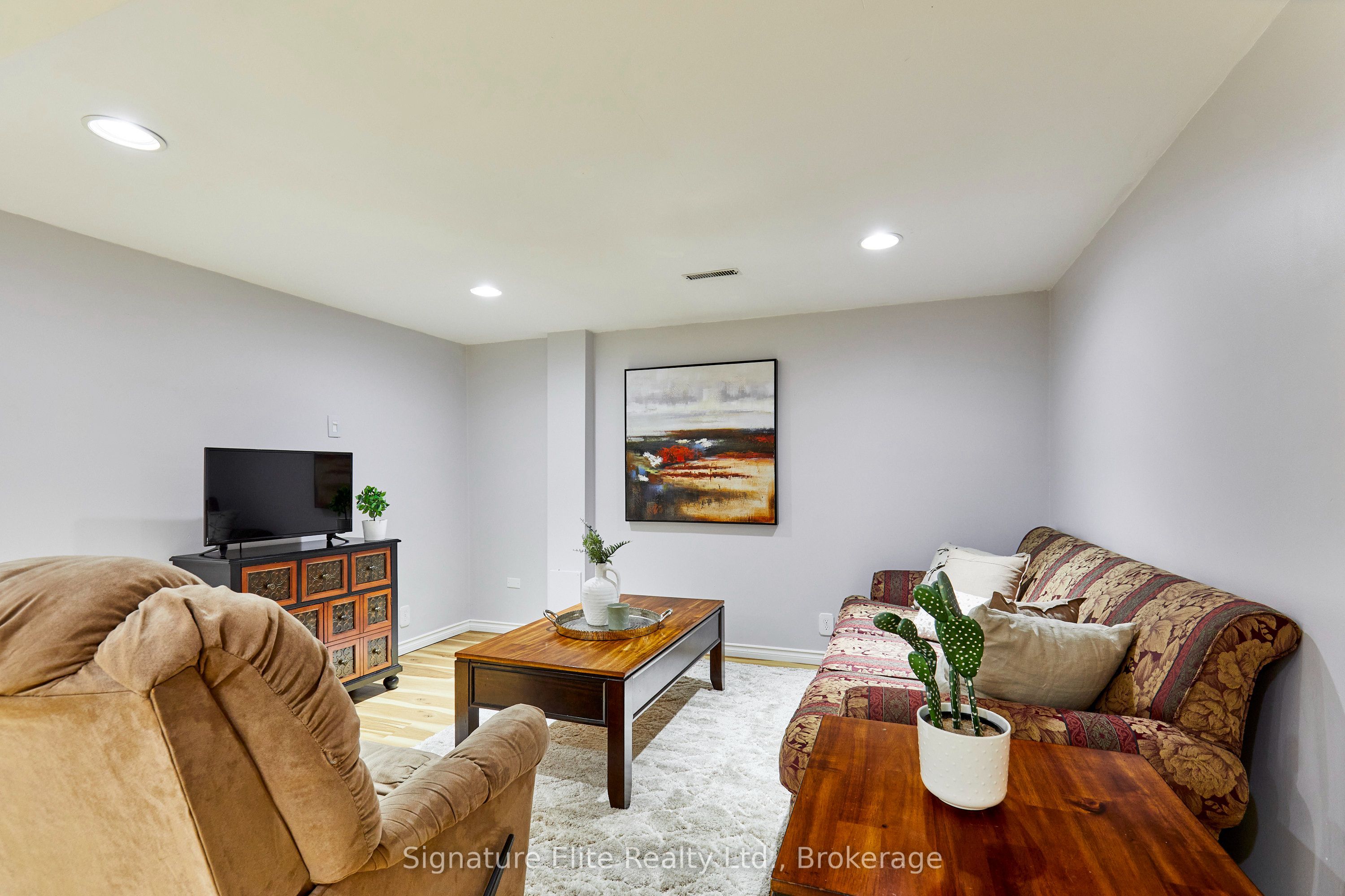 316 Burrows Hall Boulevard Property Photo 40