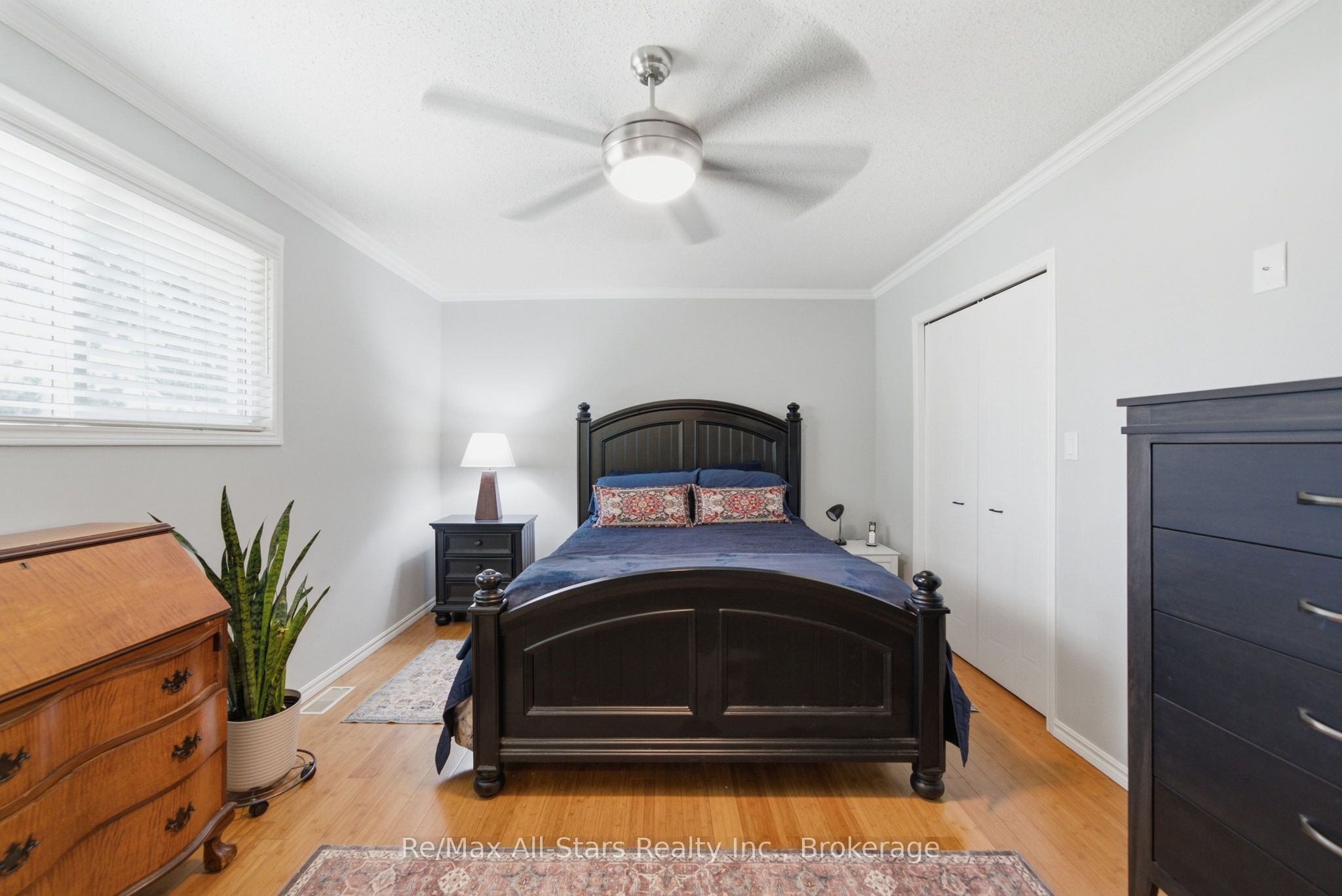 1781 Scugog Street Property Photo 25