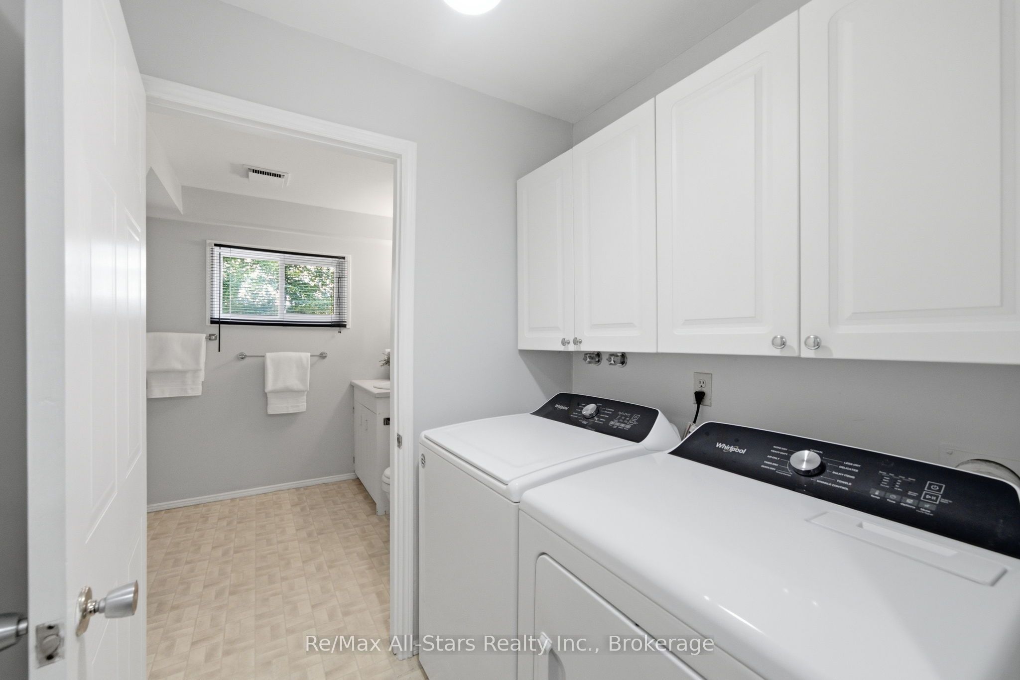 1781 Scugog Street Property Photo 34