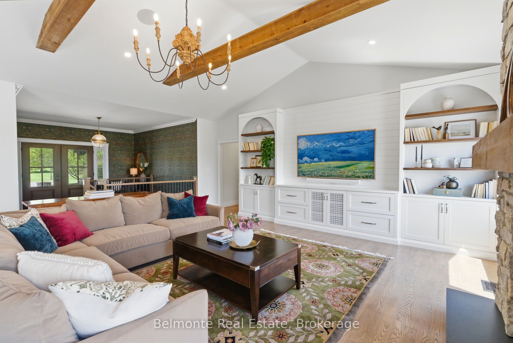 1045 Brawley Road W Property Photo 8