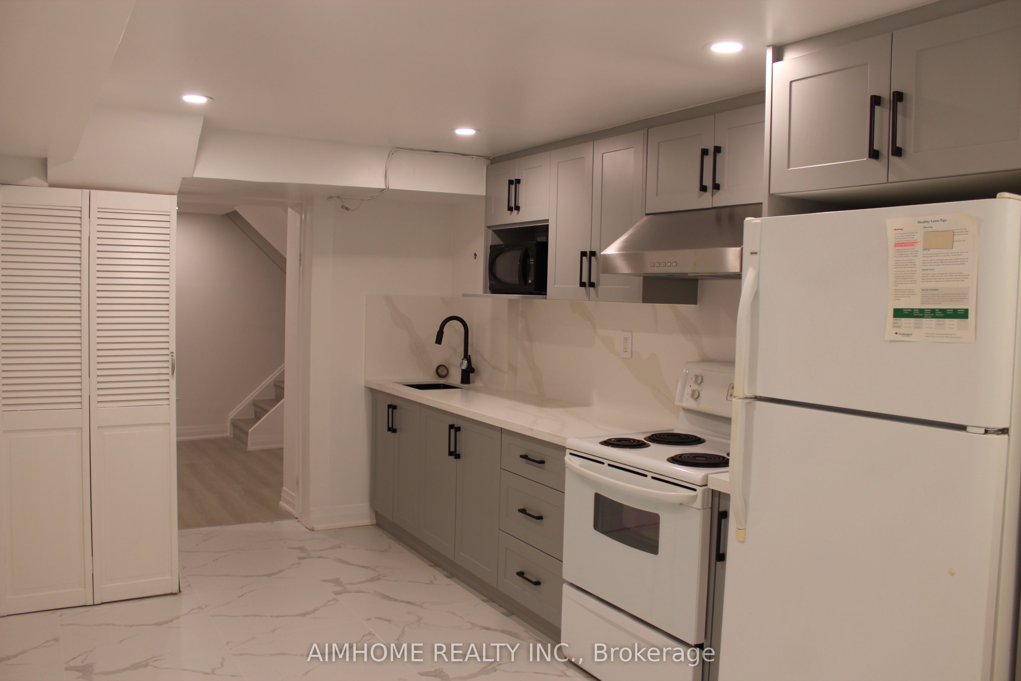 191 Timberbank Boulevard Basement Property Photo 6