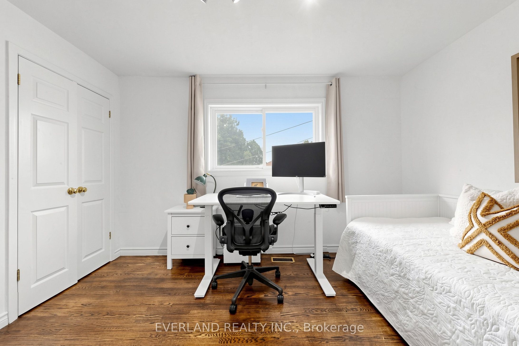 38 Six Nations Avenue Property Photo 19