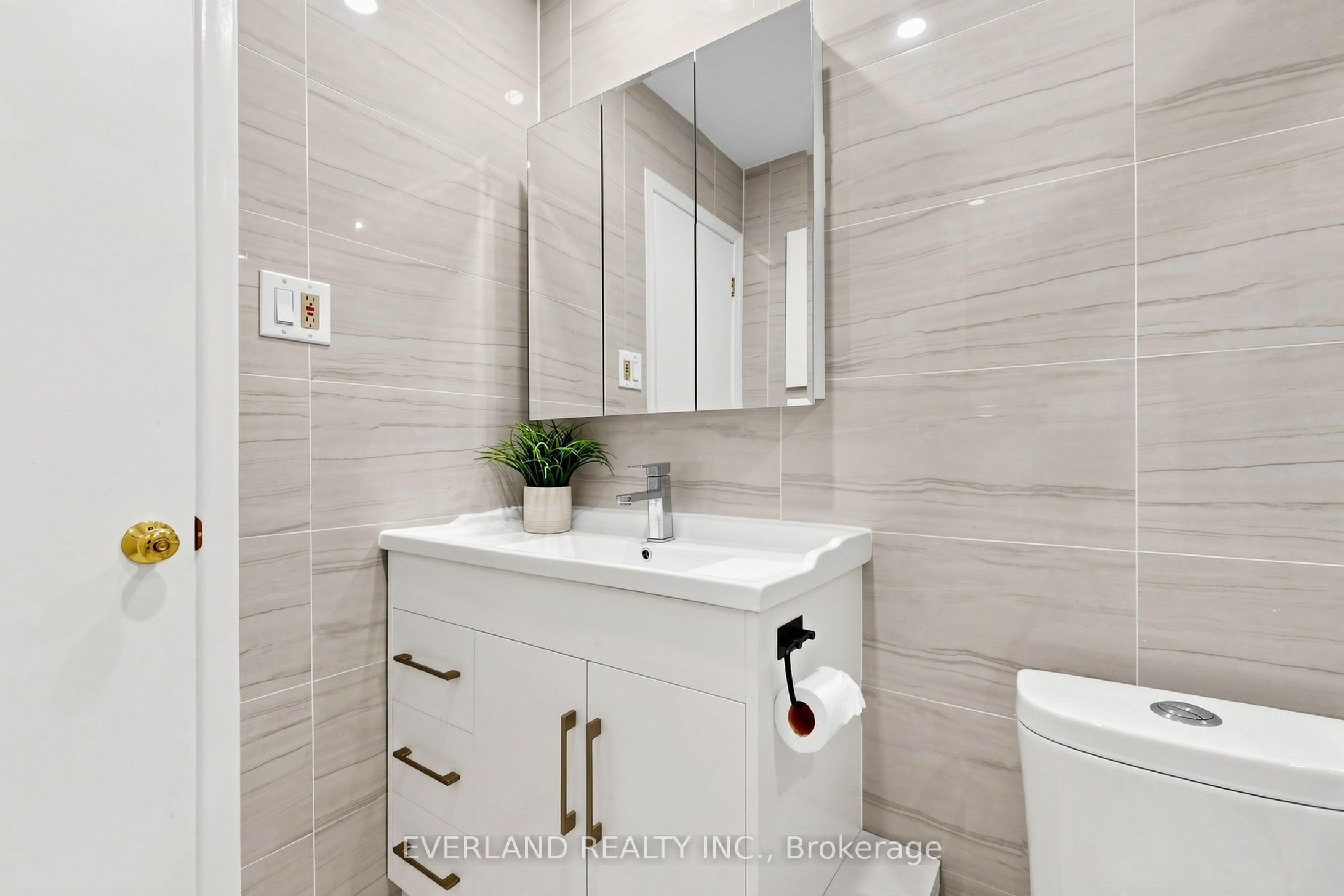 38 Six Nations Avenue Property Photo 21