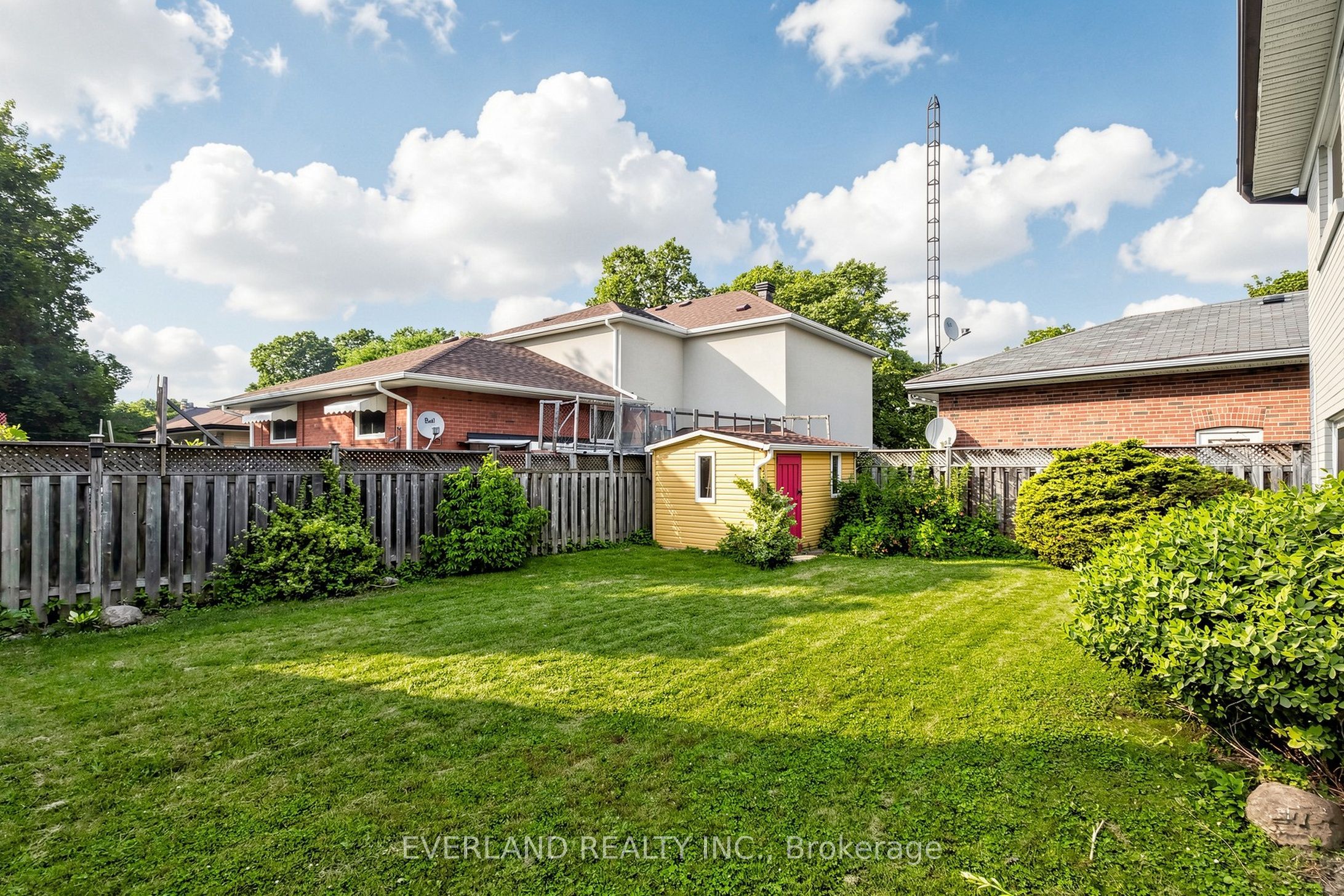 38 Six Nations Avenue Property Photo 37