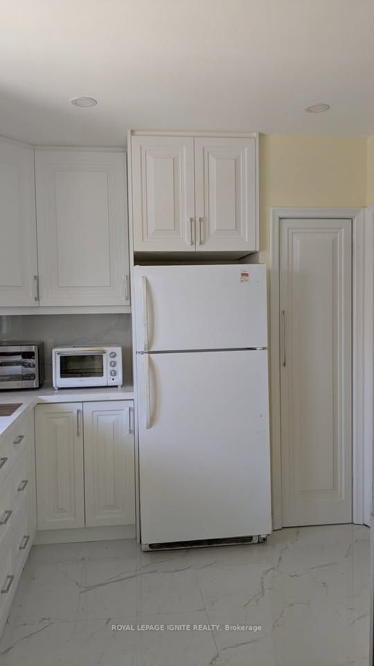 15 Beacham Crescent Main Property Photo 8