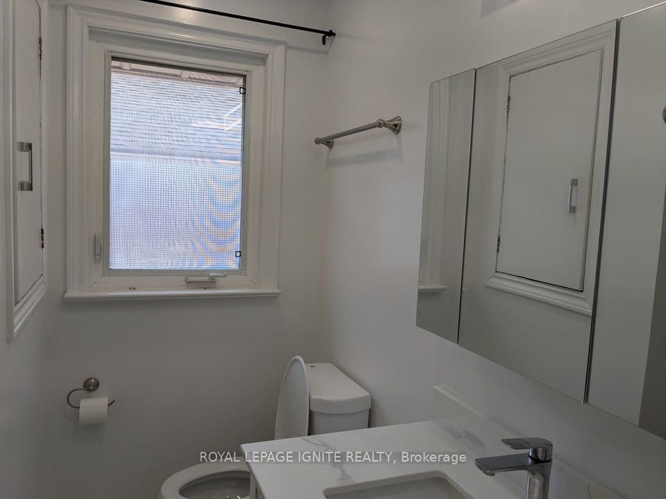 15 Beacham Crescent Main Property Photo 13