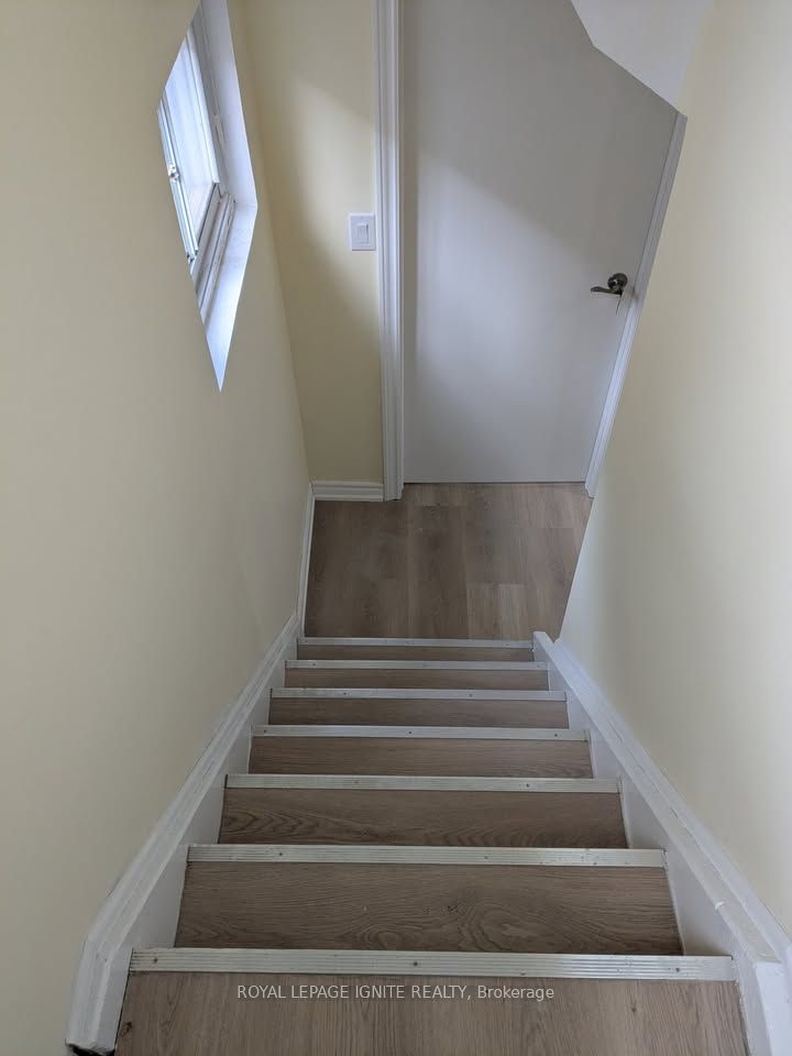 15 Beacham Crescent Main Property Photo 14