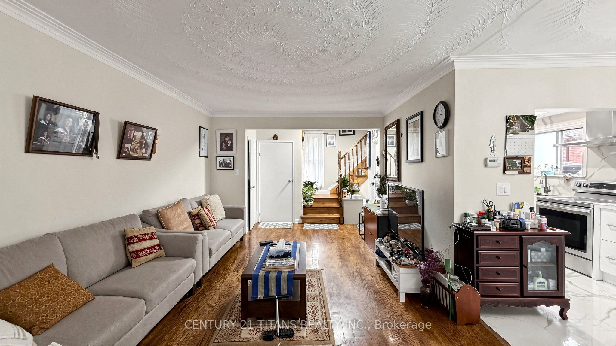 529a Birchmount Road Property Photo 3