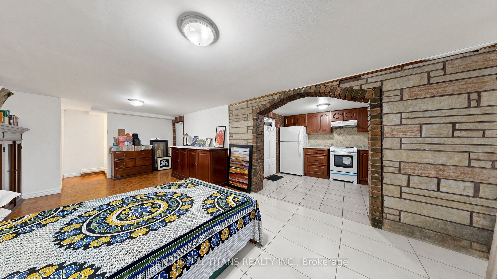 529a Birchmount Road Property Photo 30