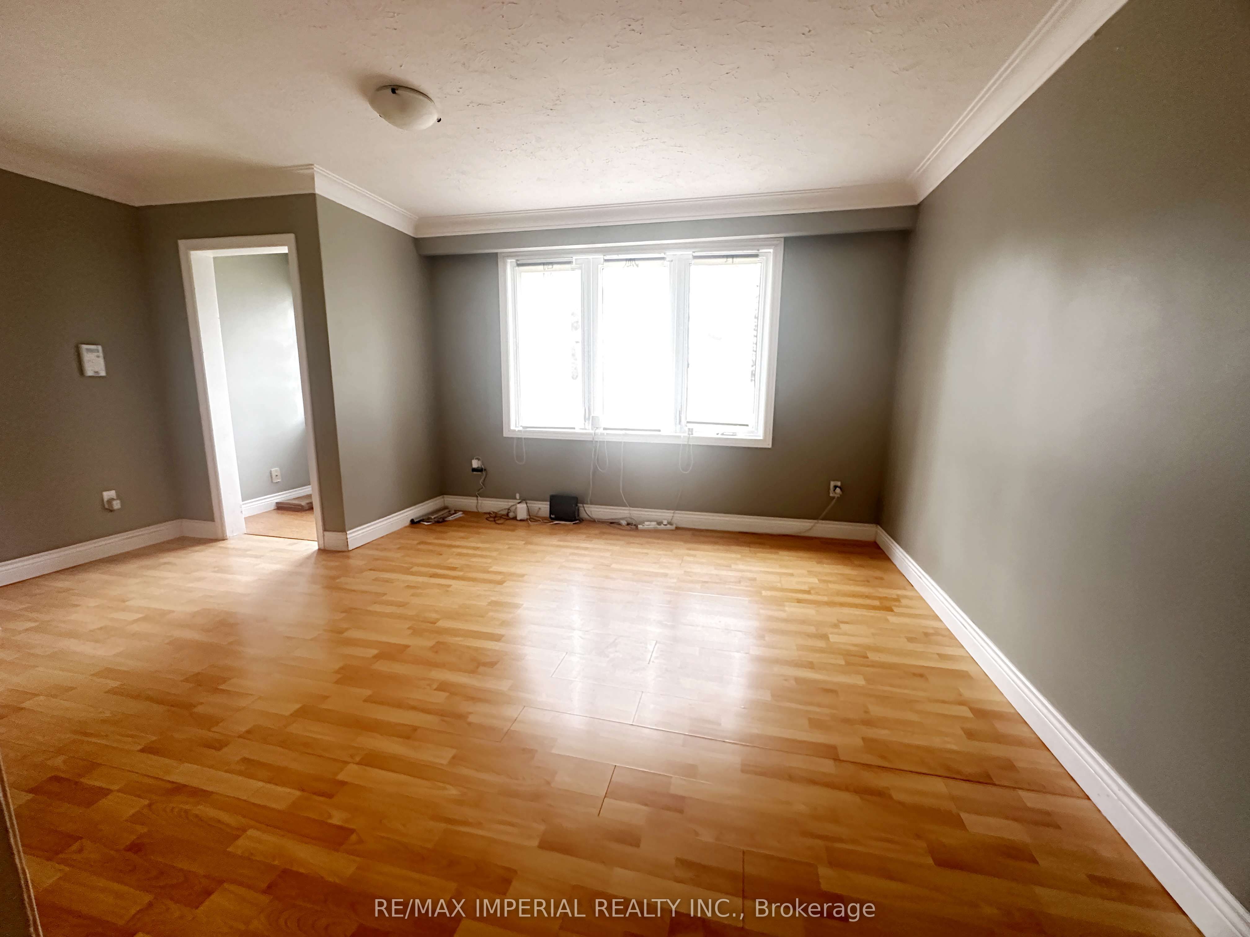 1765 Appleview Road Property Photo 3