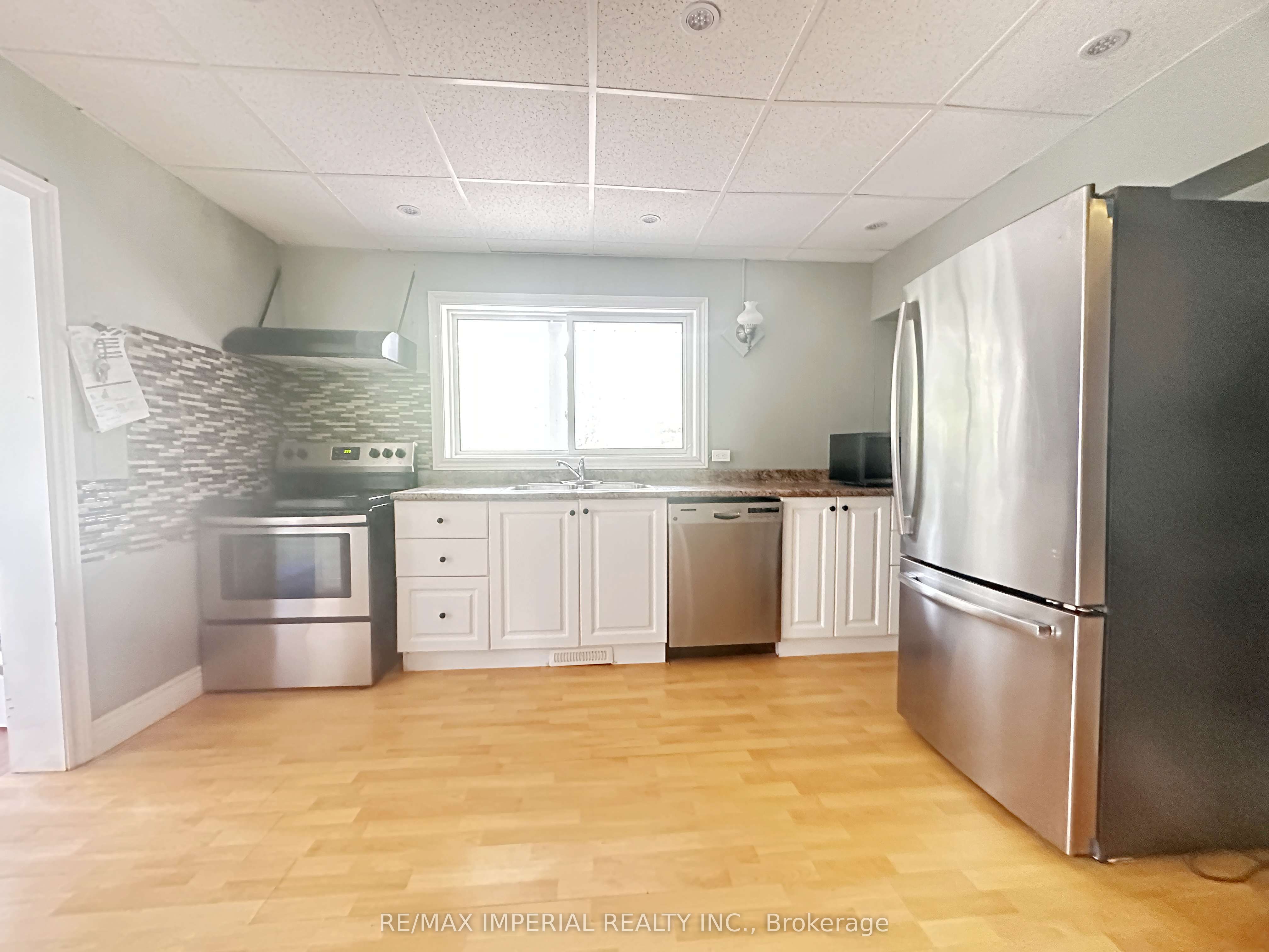 1765 Appleview Road Property Photo 6