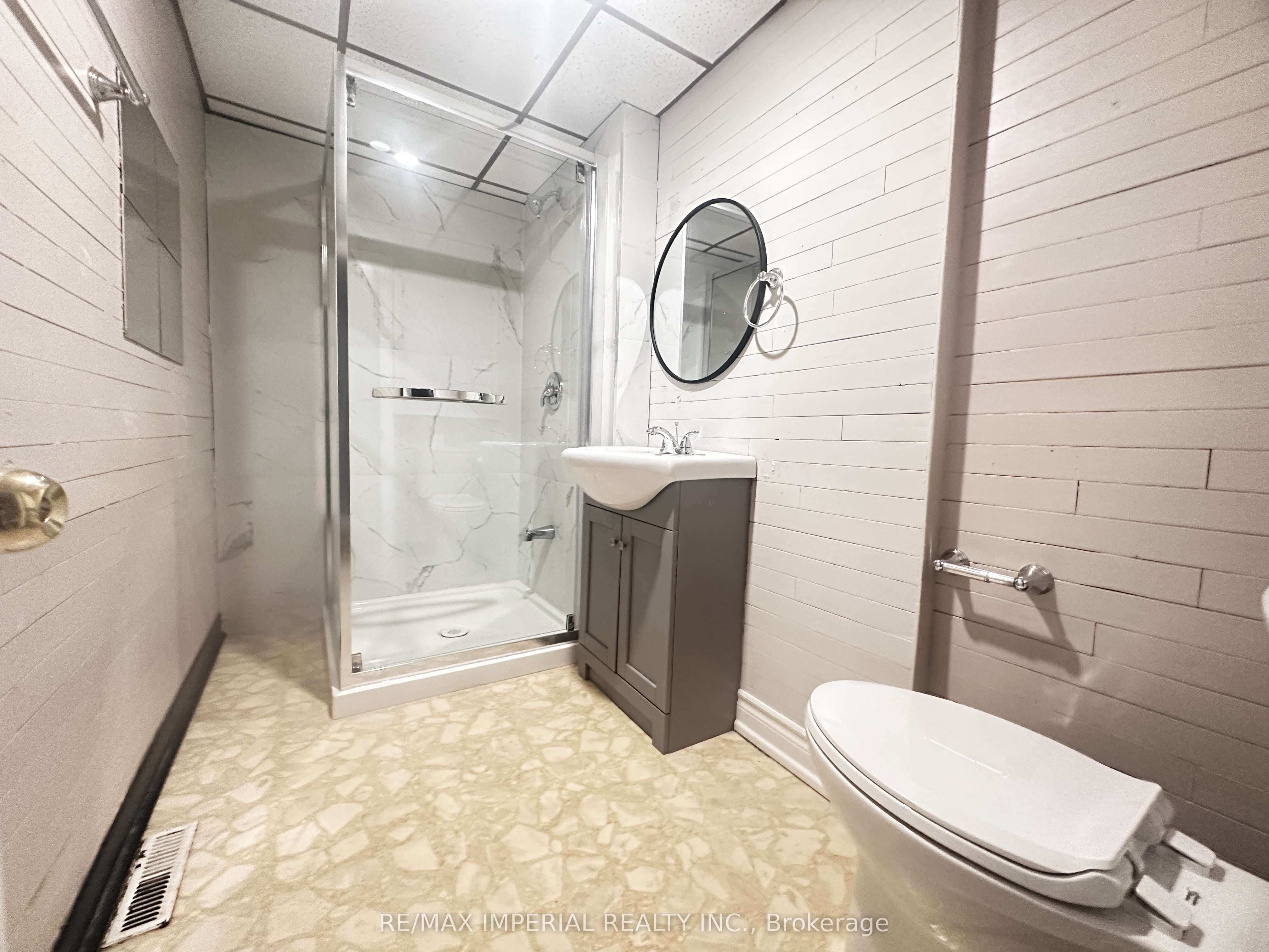 1765 Appleview Road Property Photo 9