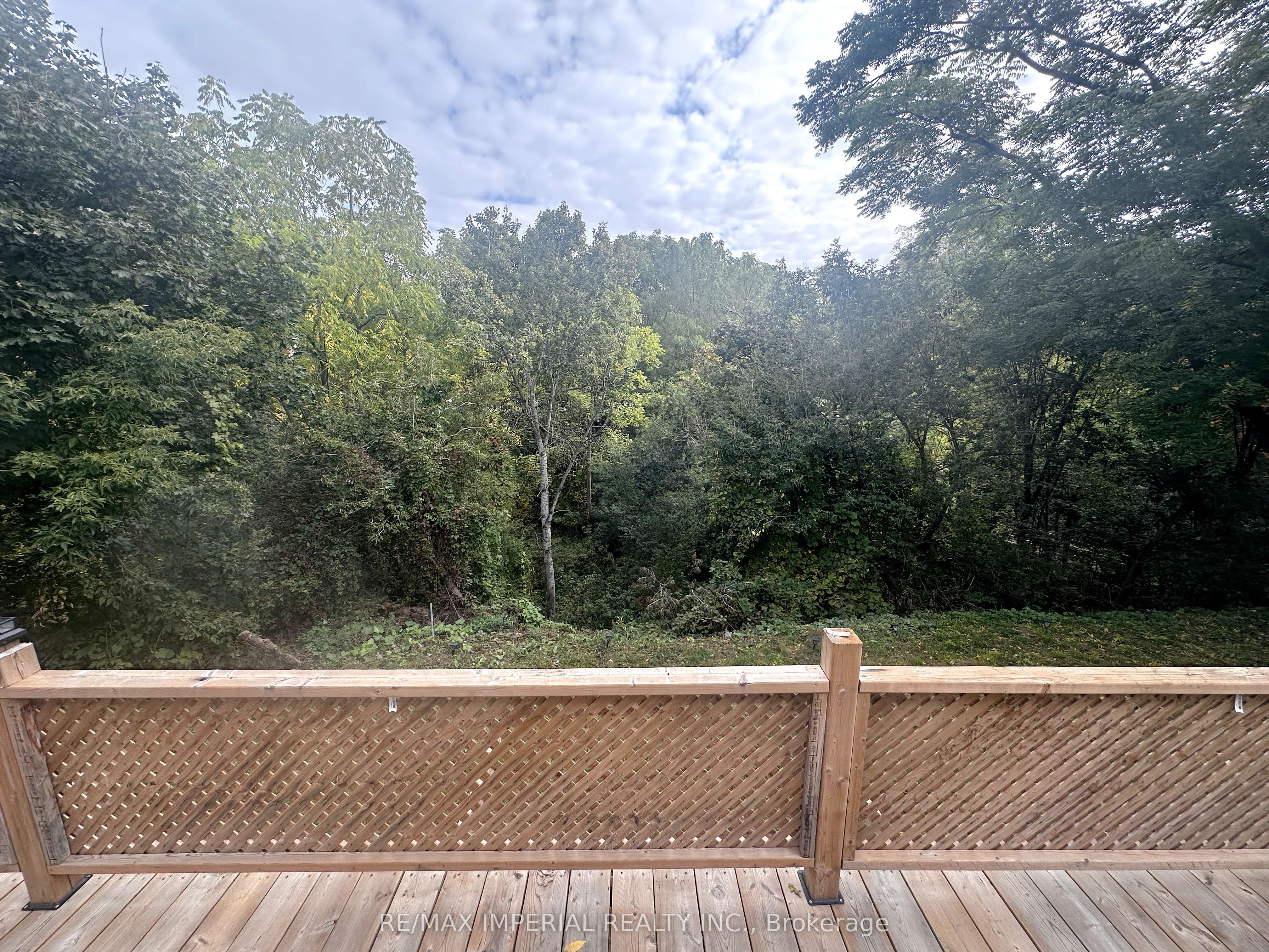 1765 Appleview Road Property Photo 16
