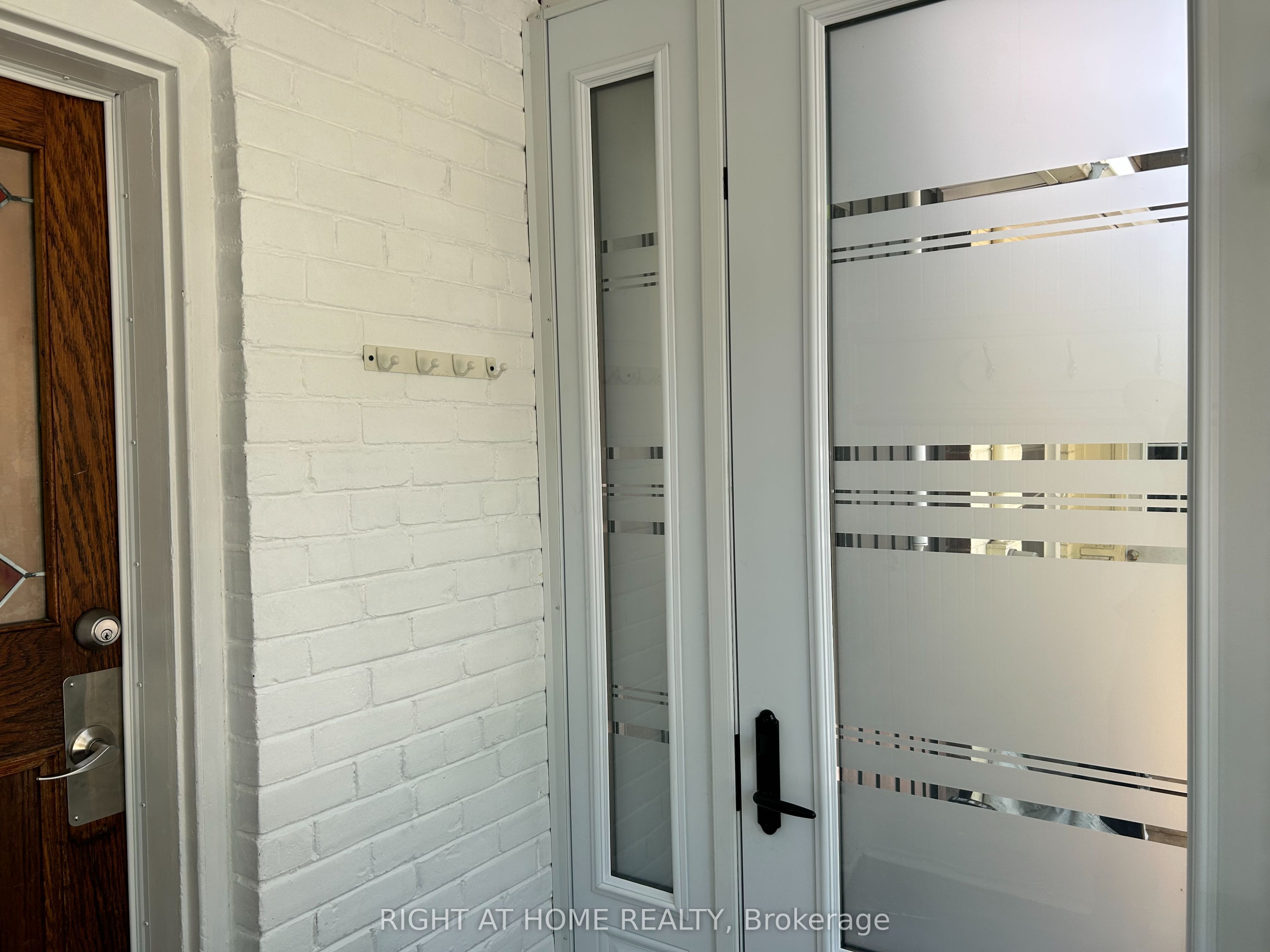 280 Kenilworth Avenue Property Photo 5