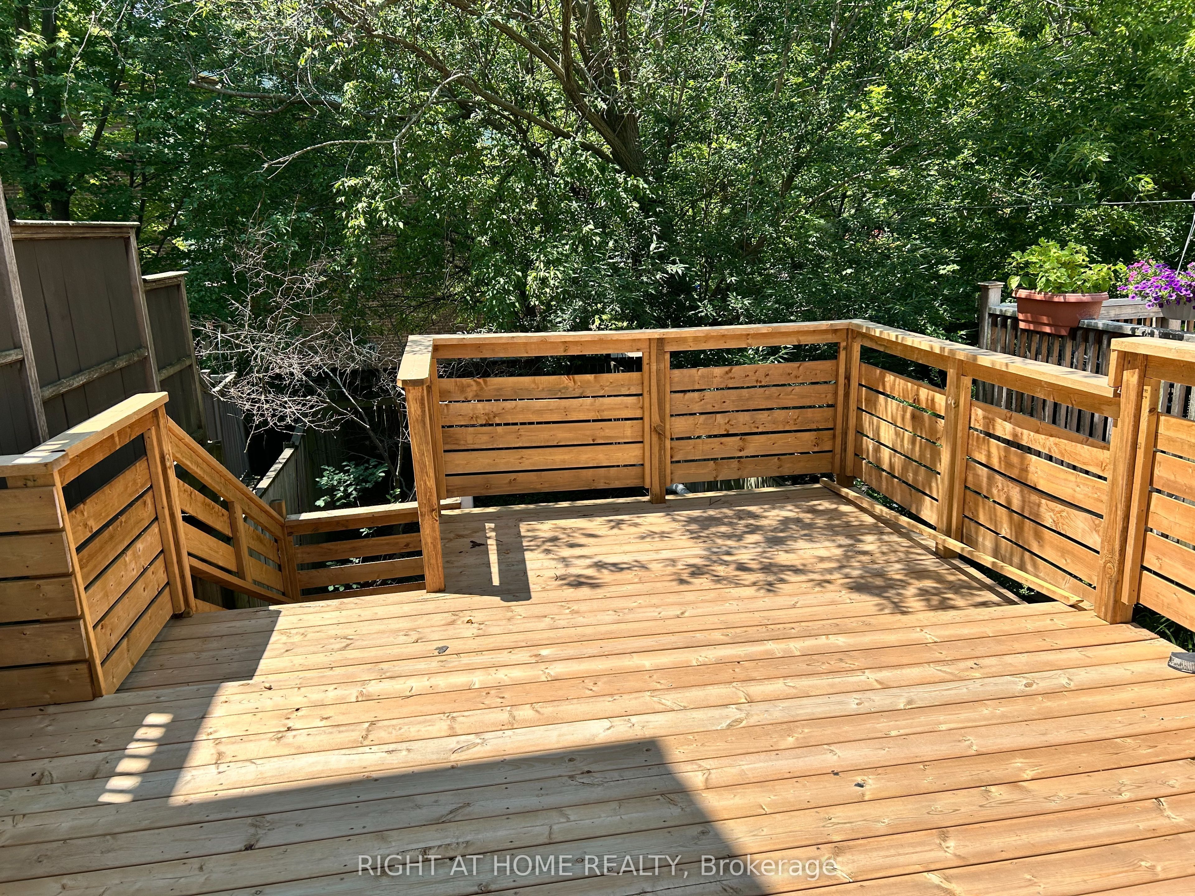 280 Kenilworth Avenue Property Photo 16