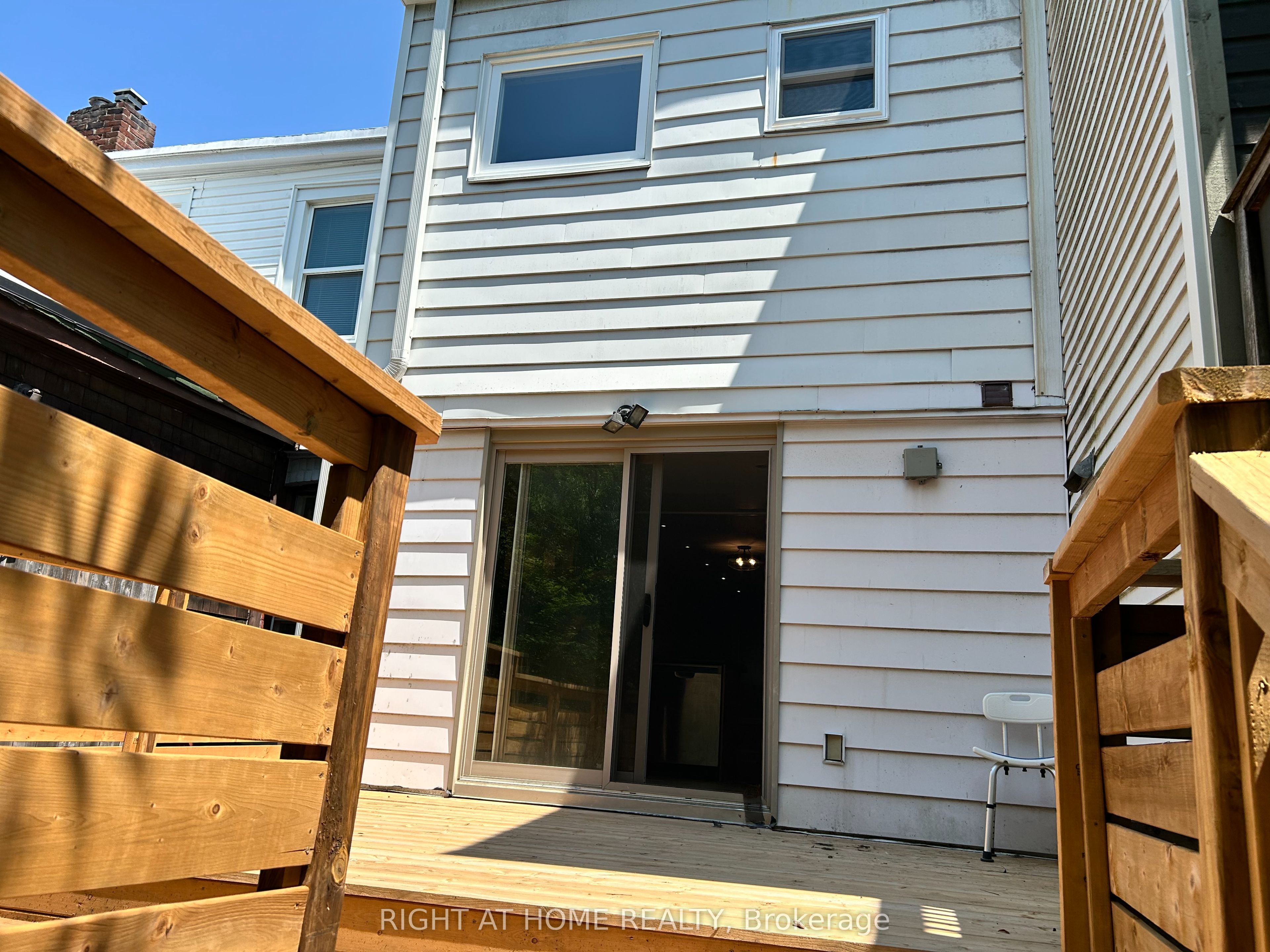 280 Kenilworth Avenue Property Photo 17
