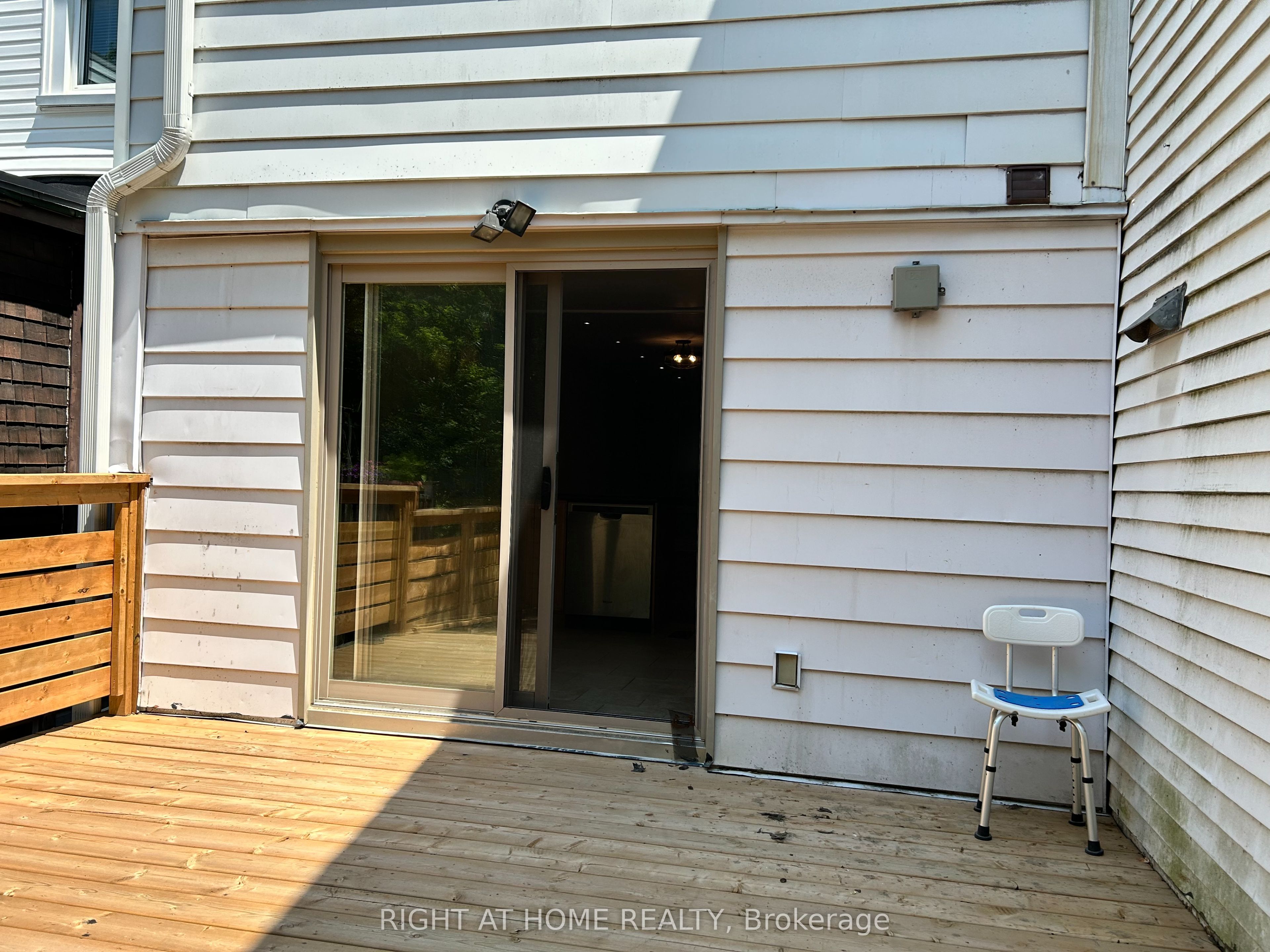 280 Kenilworth Avenue Property Photo 18