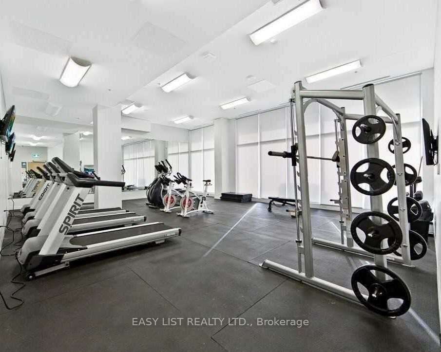 1900 Simcoe Street N 542 Property Photo 14