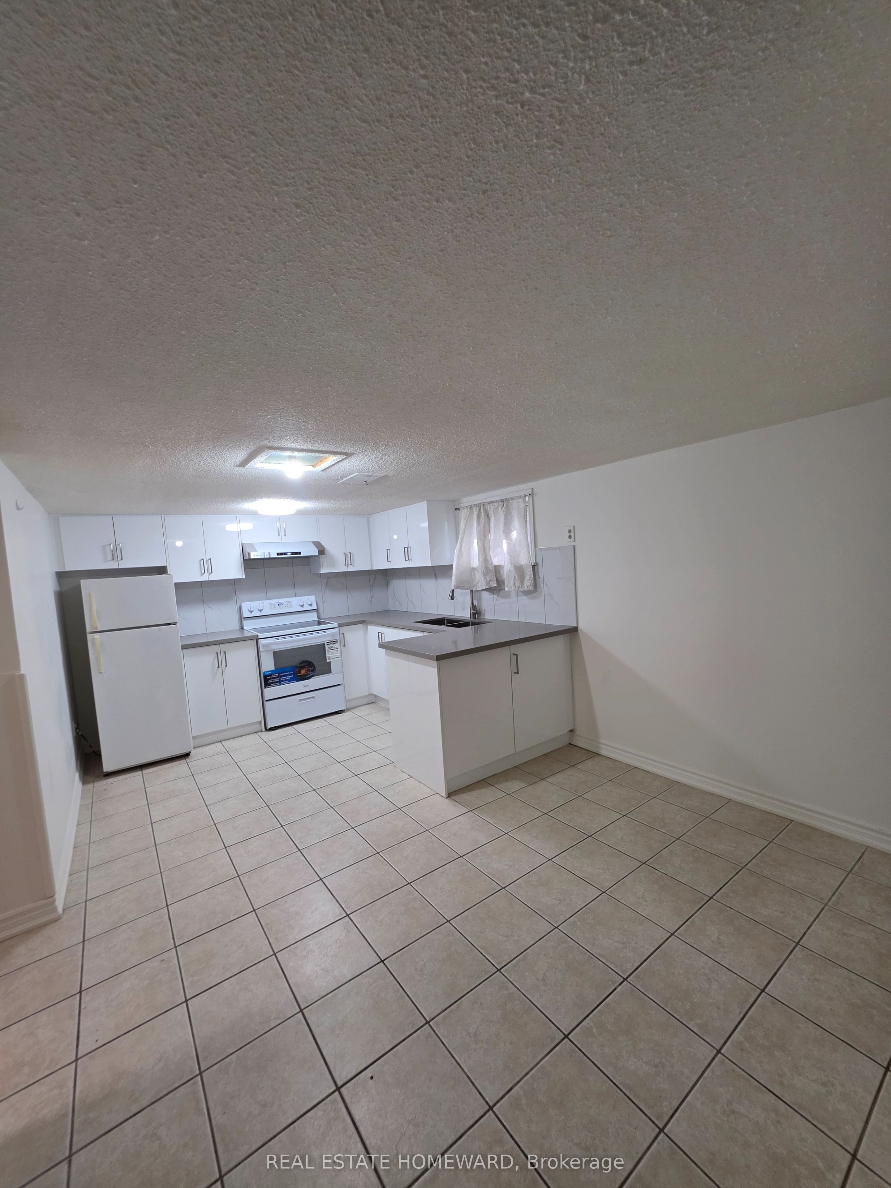 30 Beacon Road Property Photo 5