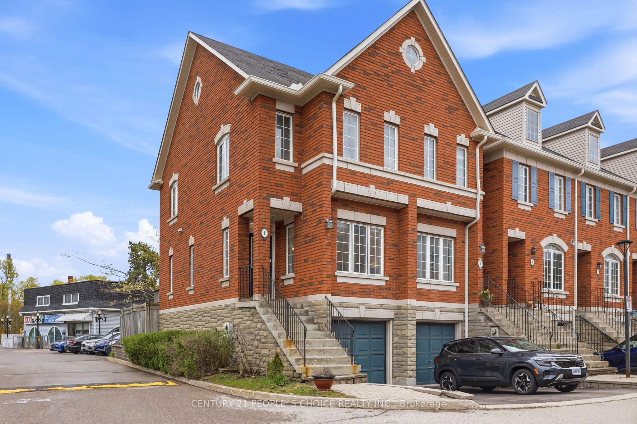 1330 Altona Road 1