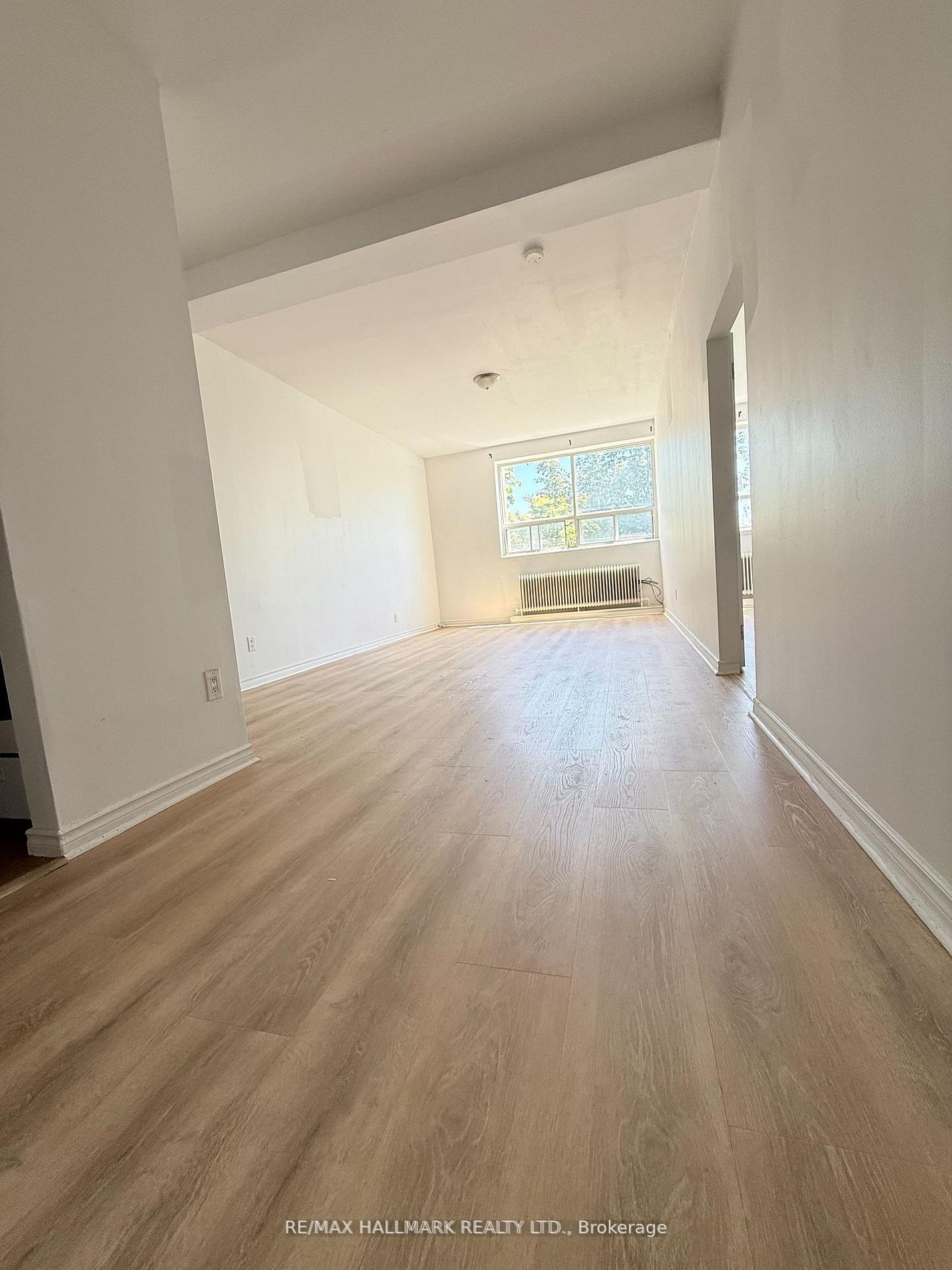 2881 Lawrence Avenue E 3 Property Photo 8