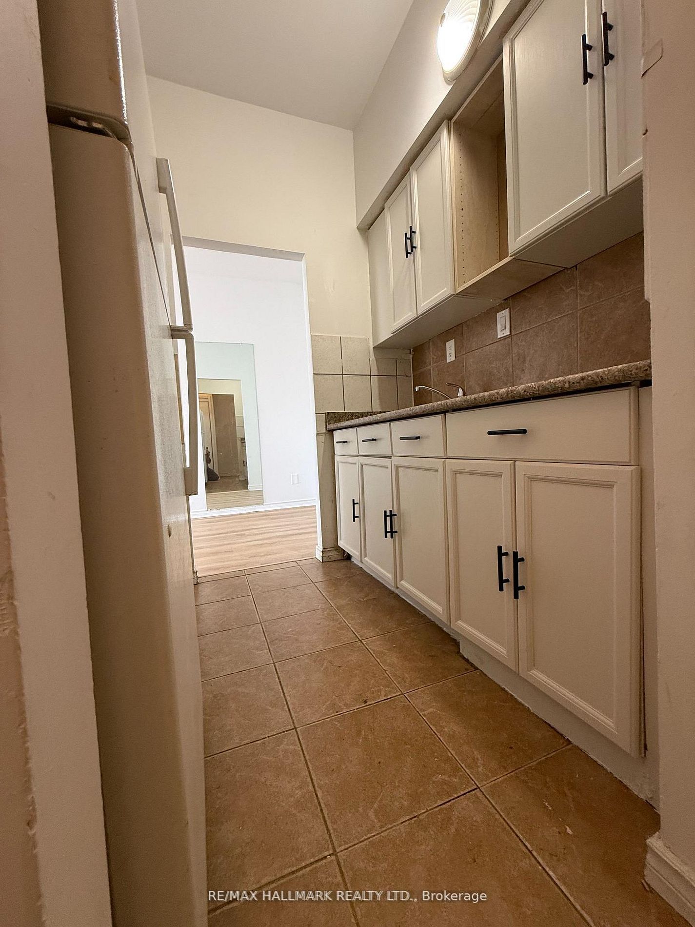 2881 Lawrence Avenue E 3 Property Photo 9