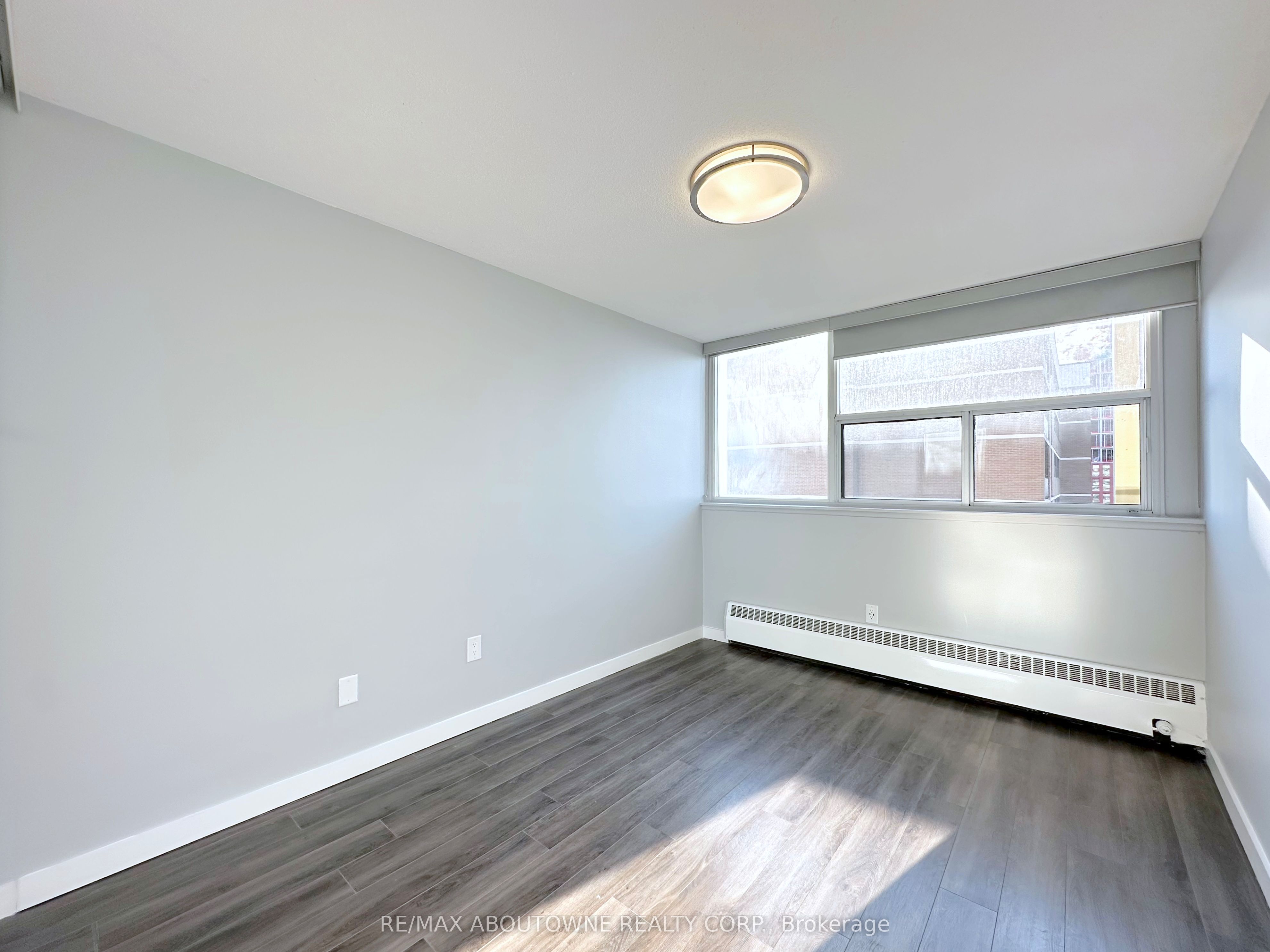 255 Main Street 211 Property Photo 8