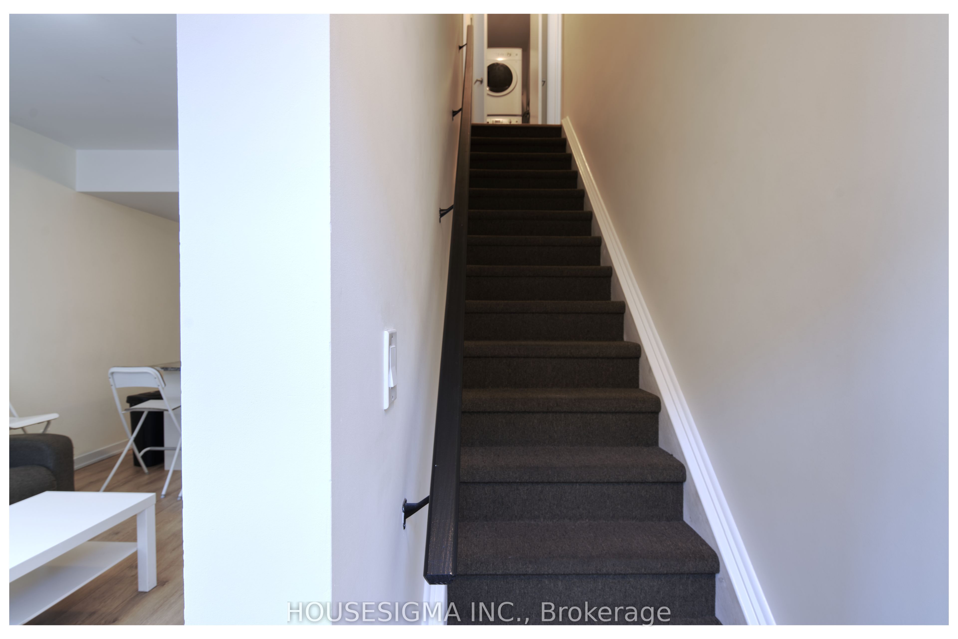 1720 Simcoe Street N 28 Property Photo 8